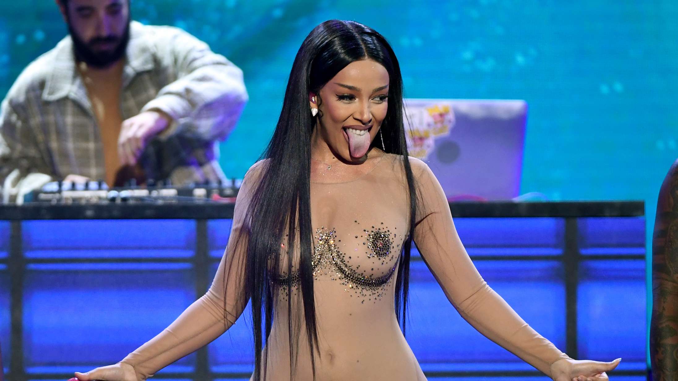 Doja Cat lavede kun sine to forrige album for pengenes skyld: »I faldt for det«