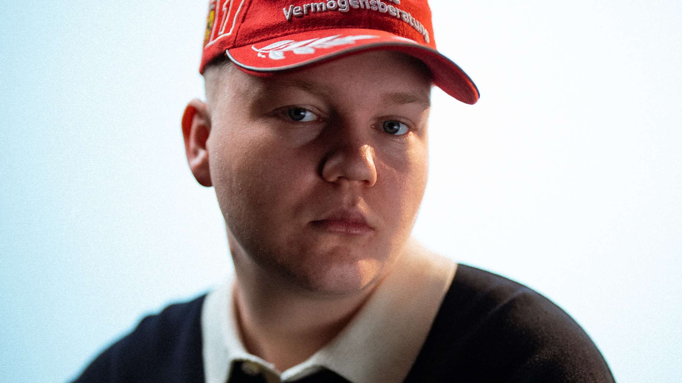 Mas’ debutalbum udkommer på fredag – ‘Vi ses’ har blandt andre Kesi og Lamin på gæstelisten