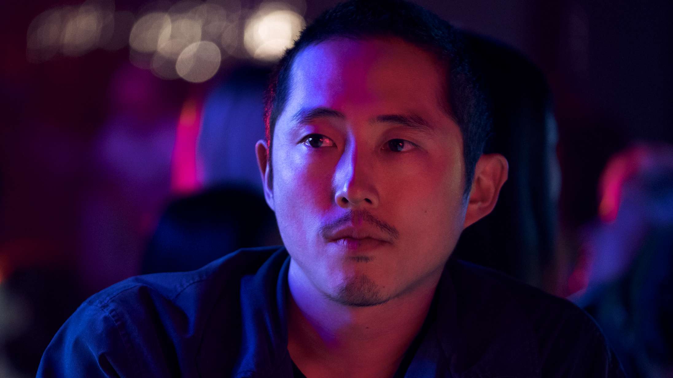 ’Beef’: Steven Yeun og Ali Wong stråler som livstrætte rivaler i vild ny Netflix-serie fra A24