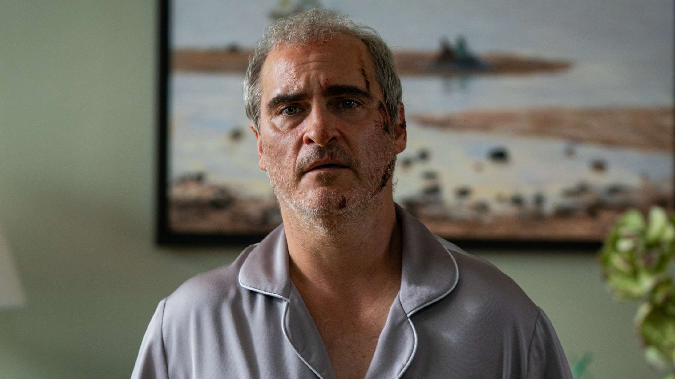 ’Beau Is Afraid’: En af USA’s hotteste filmskabere har lavet en ulidelig film med selvparodisk Joaquin Phoenix