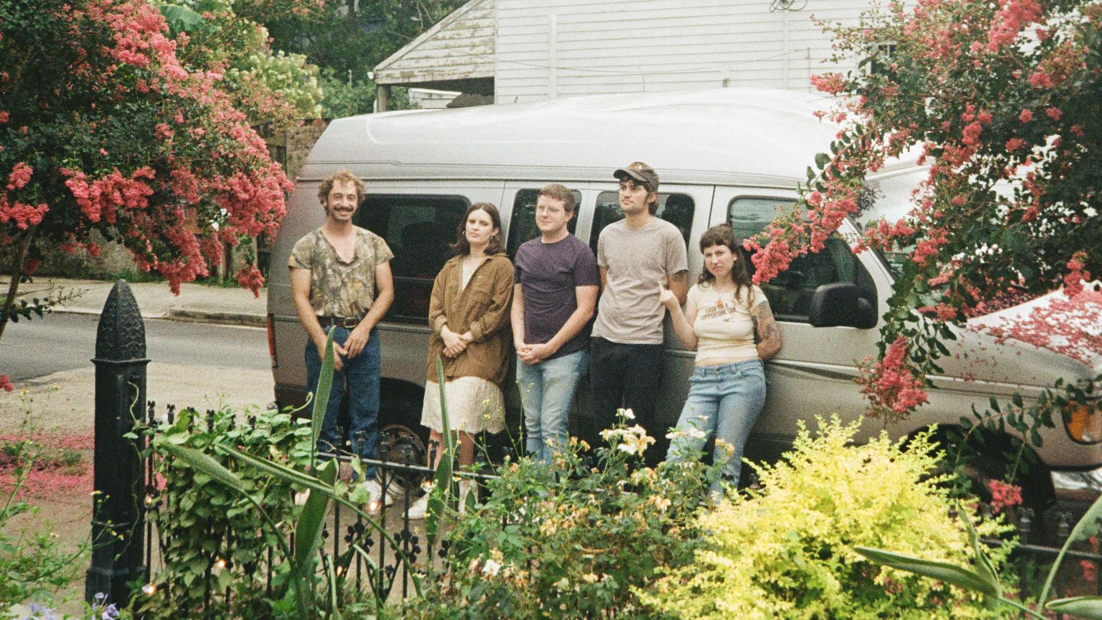 Jeg tør godt kalde den allerede nu: ‘Rat Saw God’ af Wednesday er en af årets bedste rockplader