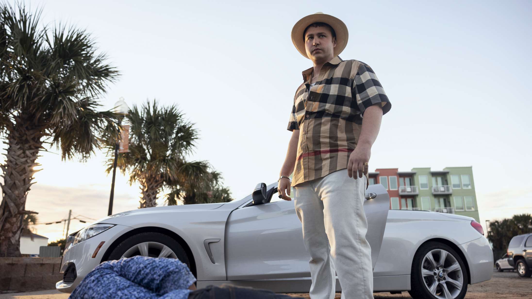 ’Florida Man’: Krimikomedieserie på Netflix er underholdende og så heller ikke mere