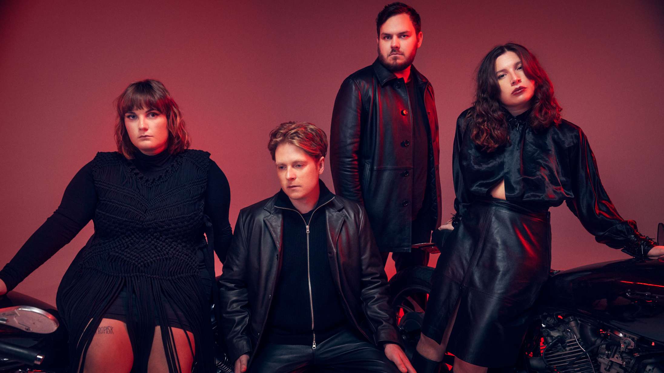 Gangers brevalbum er i den grad værd at skrive hjem om – ’Pisk’ er en fængende afslutning på albumtrilogi