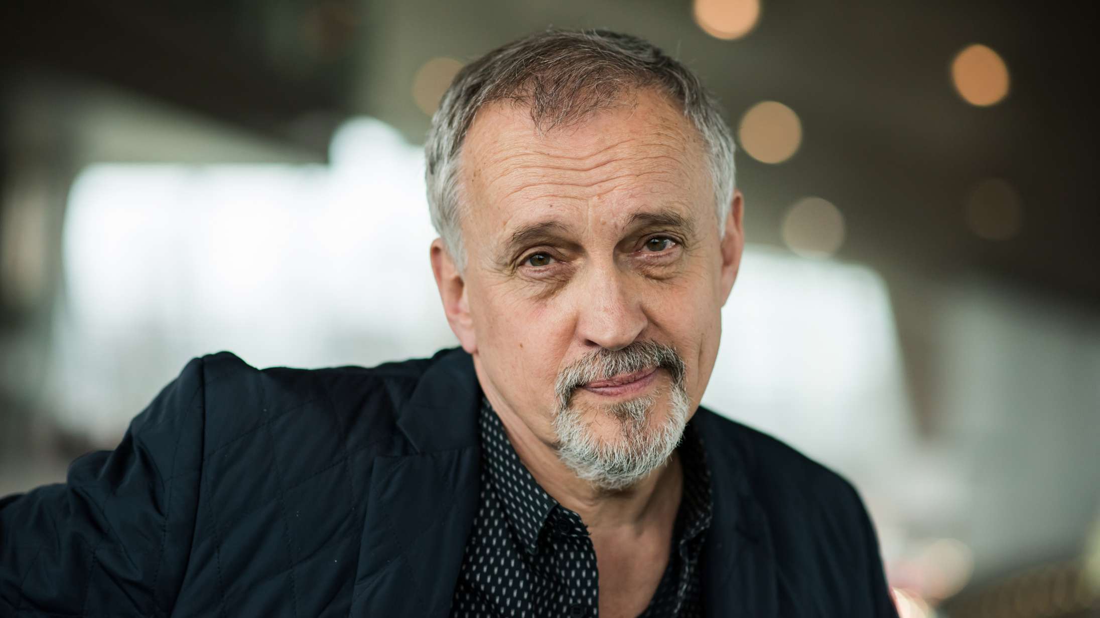 Jussi Adler-Olsens ‘Afdeling Q’-bøger bliver til stor serie på Netflix