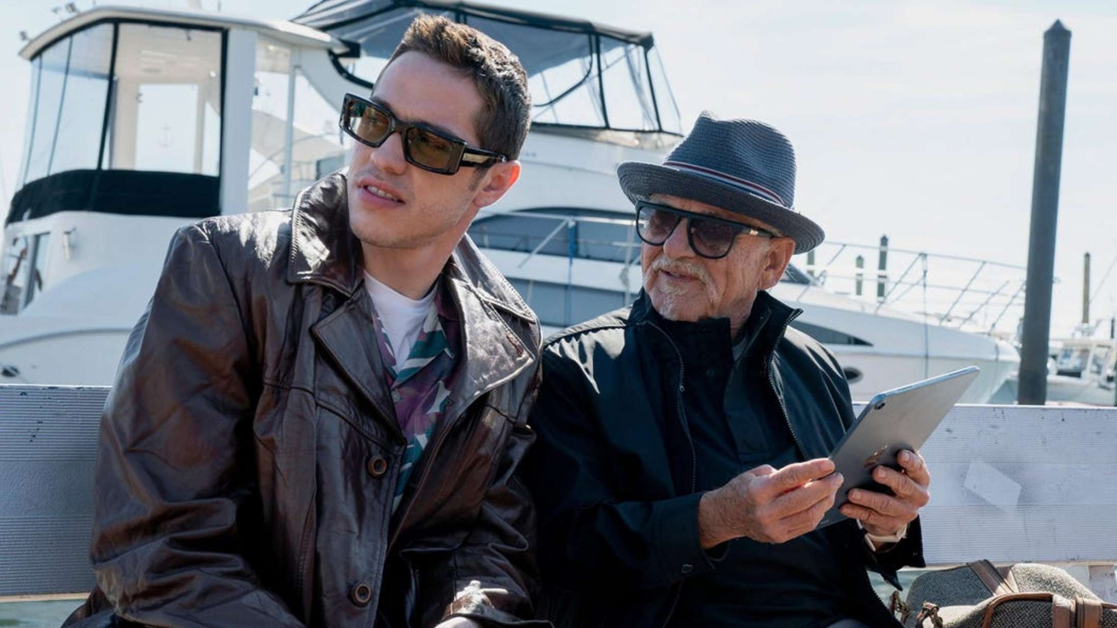 Se første sjove trailer til Pete Davidsons stjernespækkede svar på ‘Curb Your Enthusiasm’