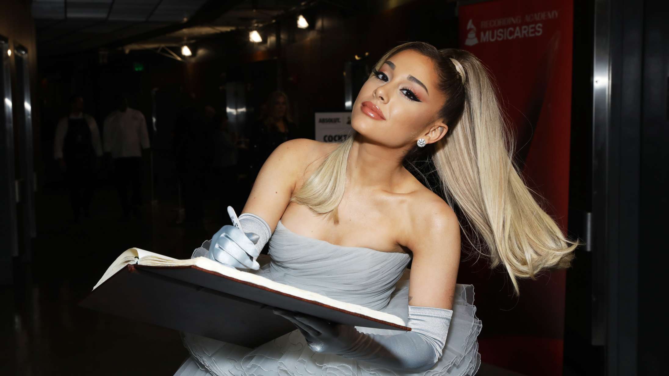 En ny form for kropsudskamning har set dagens lys – og den kommer fra stjernernes egne fans