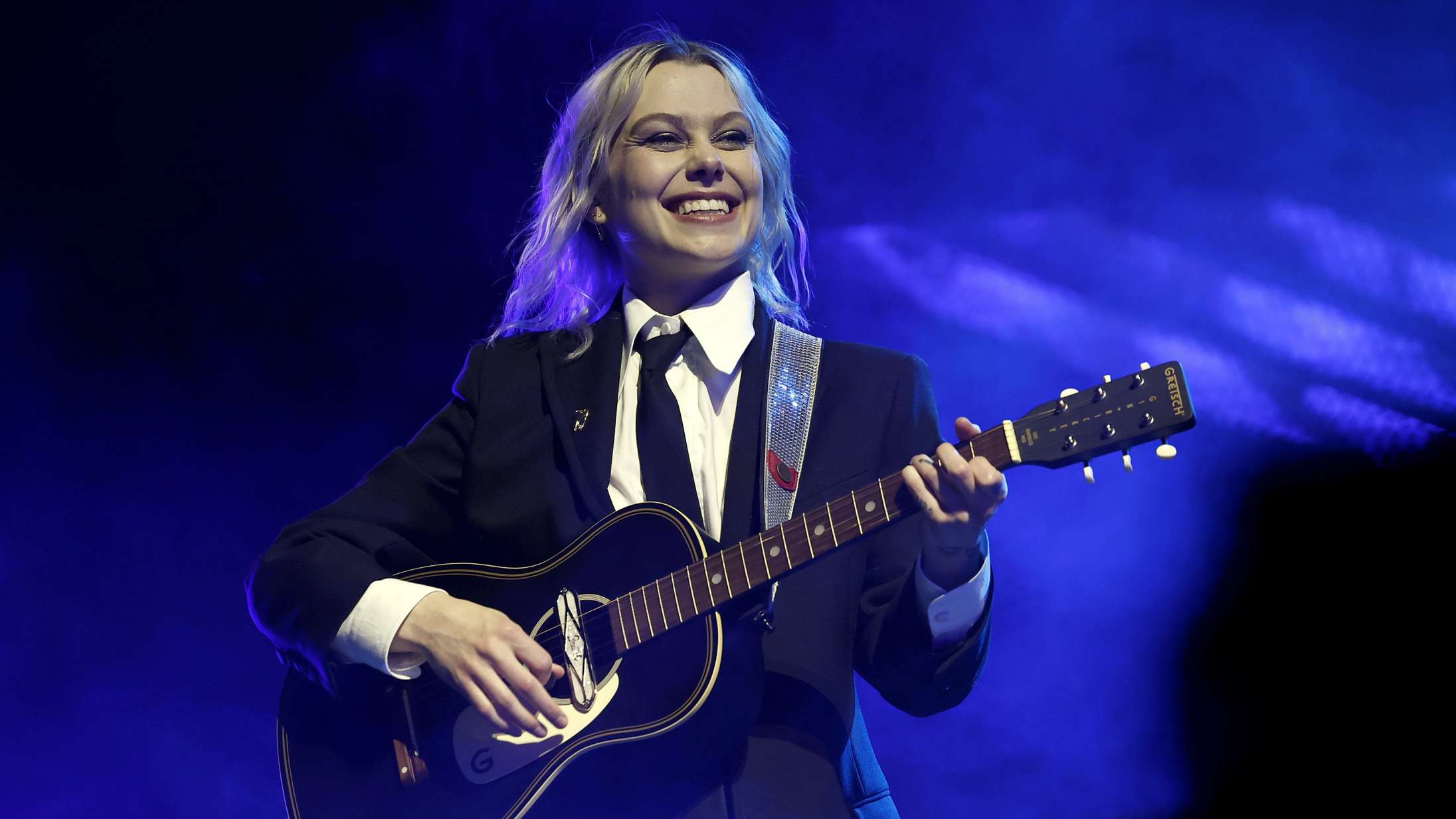 Keith Urban har afsløret Phoebe Bridgers’ nye kæreste – nu siger han undskyld