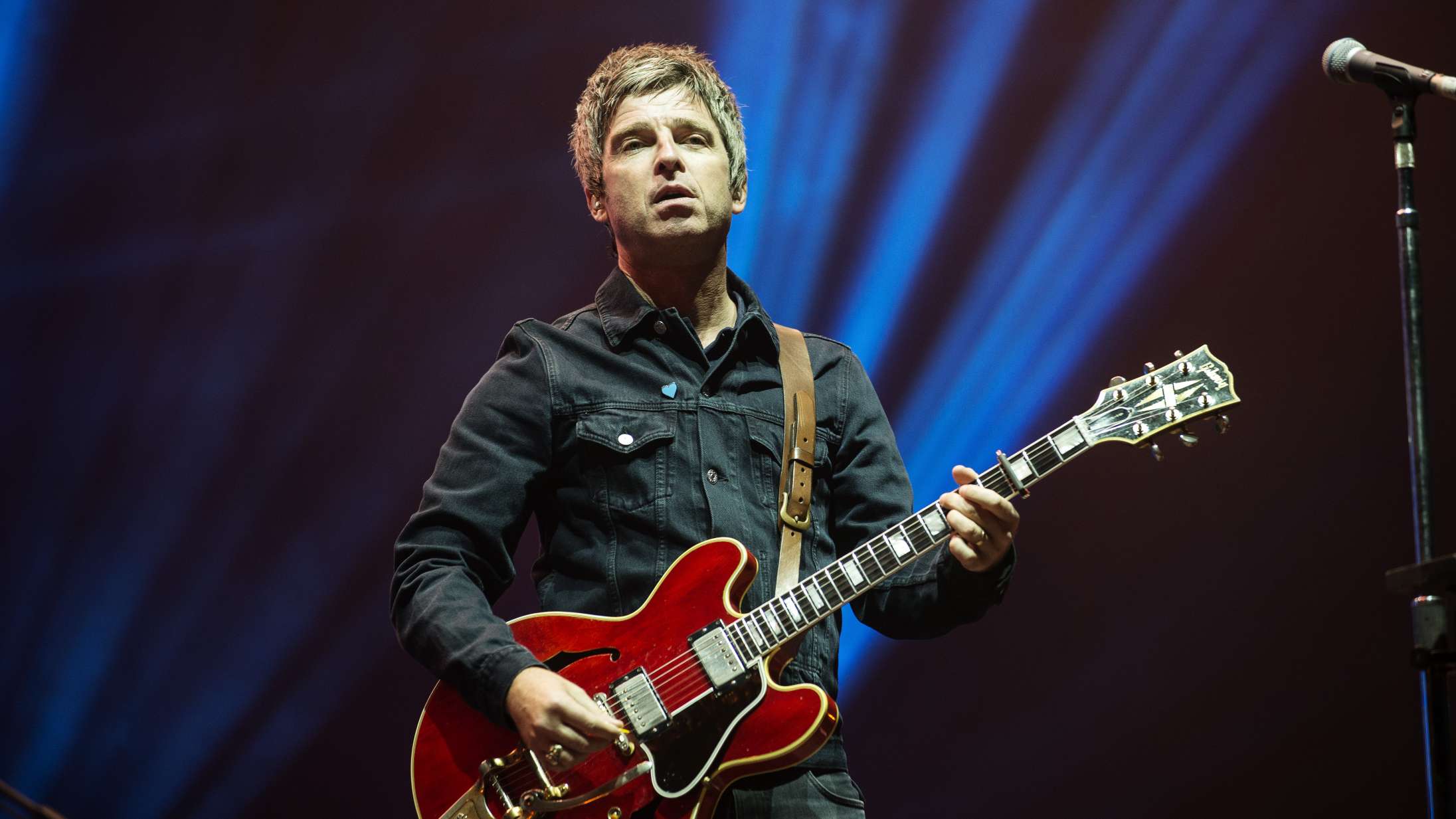 Noel Gallagher har et bud på, hvorfor Matty Healy og Taylor Swift slog op