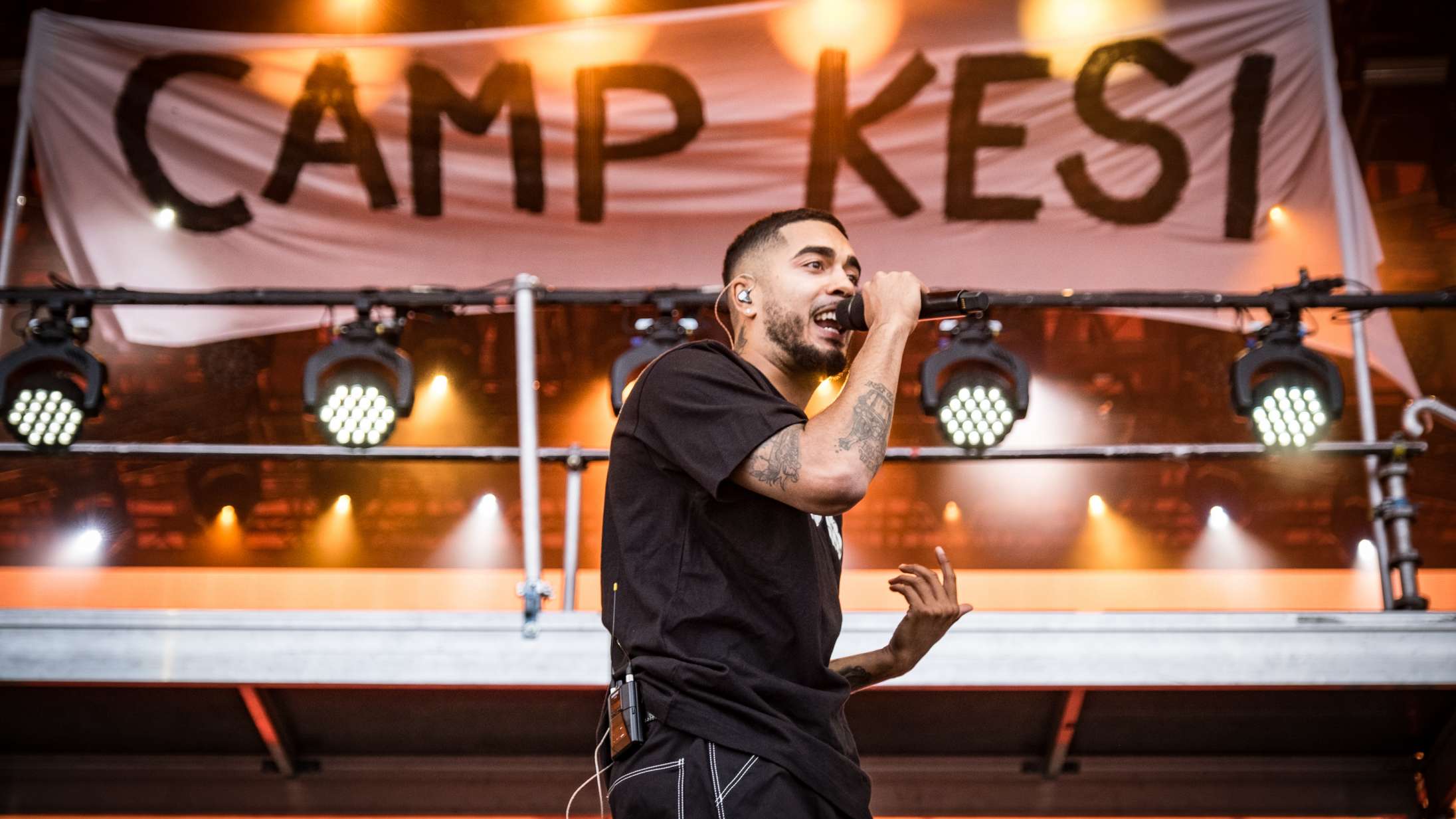 Da Roskilde Festival langt om længe lukkede den nye danske hiphop-generation ind, greb de chancen med begge hænder