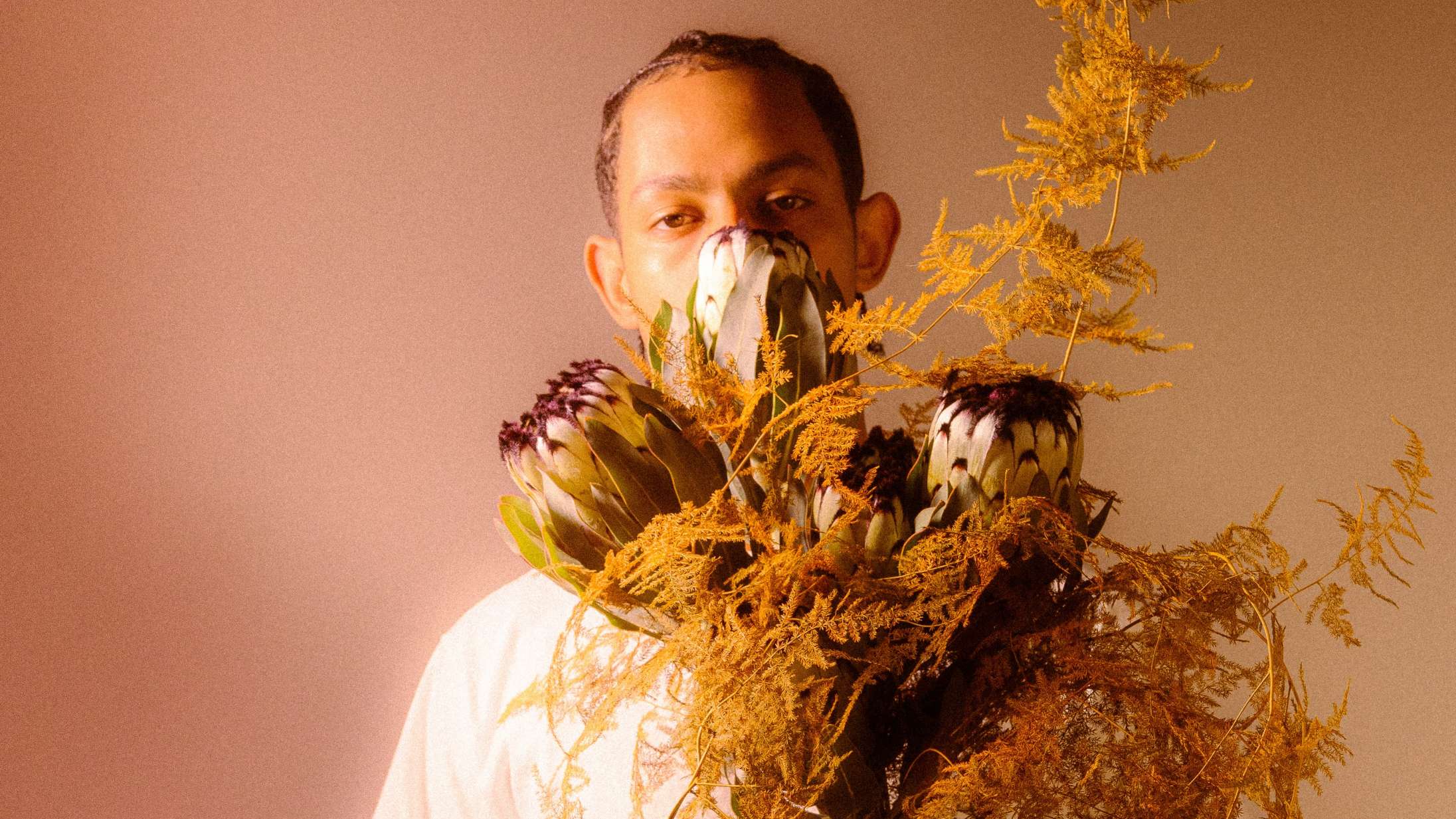 Hvor kom han lige fra? Kundo stempler overbevisende ind på den danske rapscene med debut-ep’en ‘Bar’ en drøm’