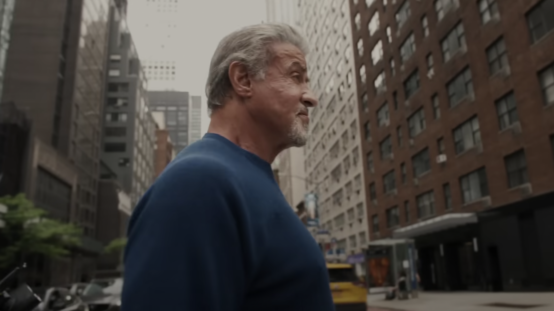 Sylvester Stallone deler fortrydelse og triumf i Netflix-dokumentaren ‘Sly’ – se traileren