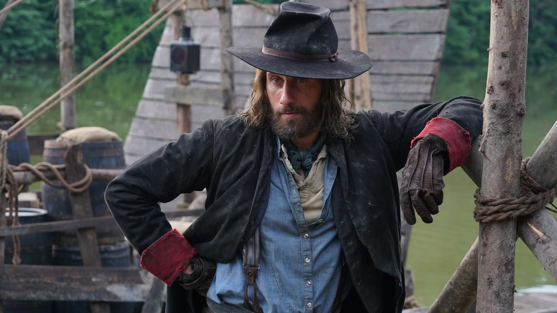 ’Django’: Nyfortolkning af western-klassiker er gabende kedelig og sjusket udført