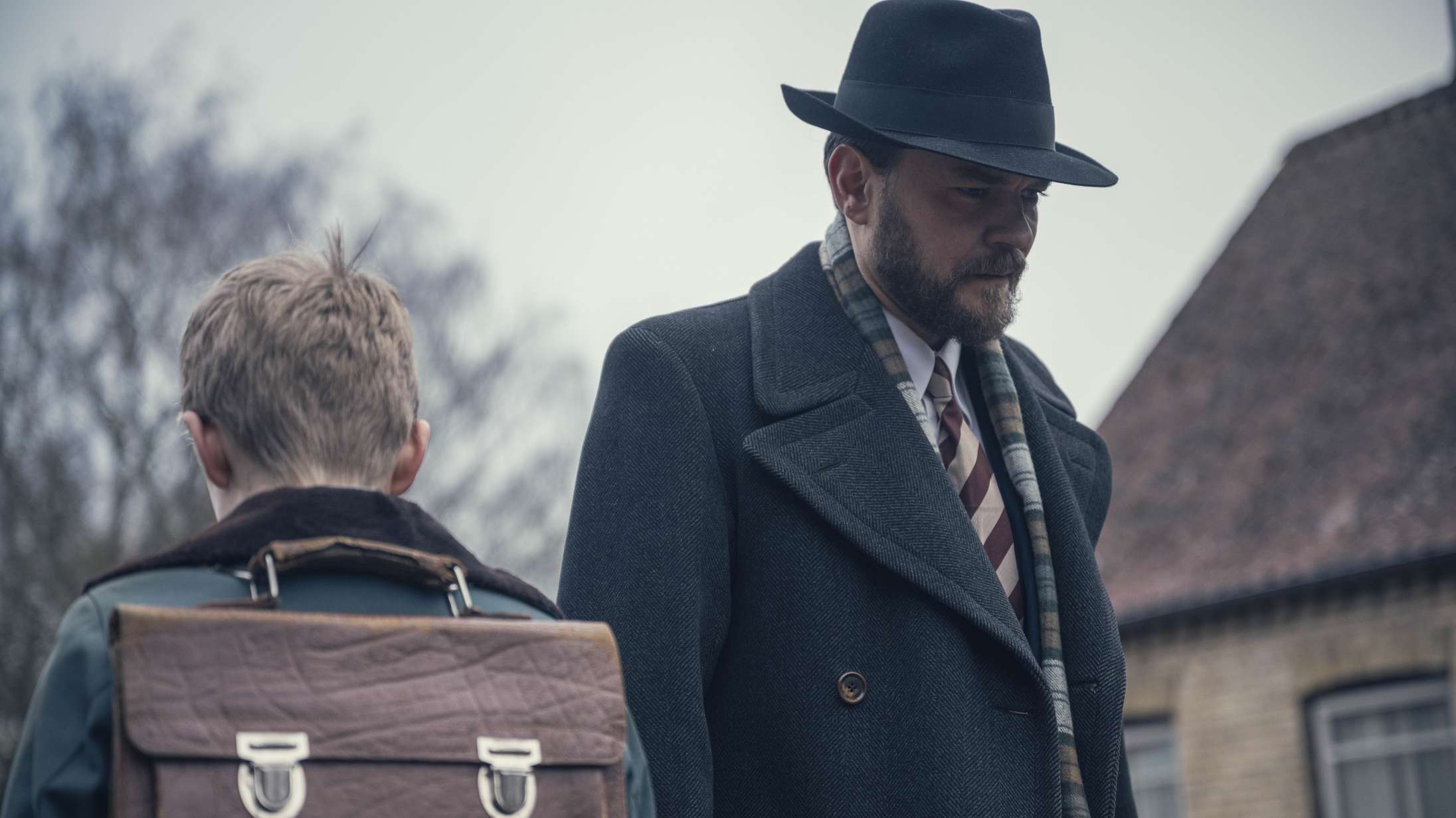 ’Når befrielsen kommer’: Man kan umuligt sidde dilemmaet overhørigt i ny dansk krigsfilm