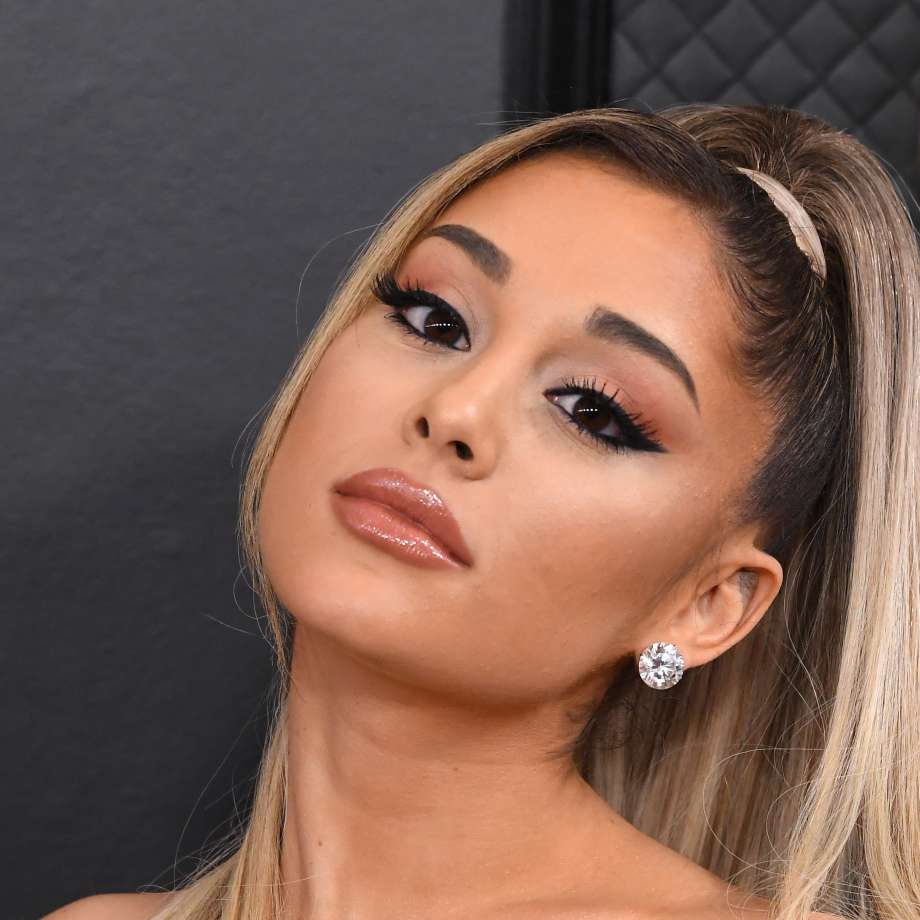 Ariana Grande kommenterer »frustrerende« utroskabsrygter / Nyhed