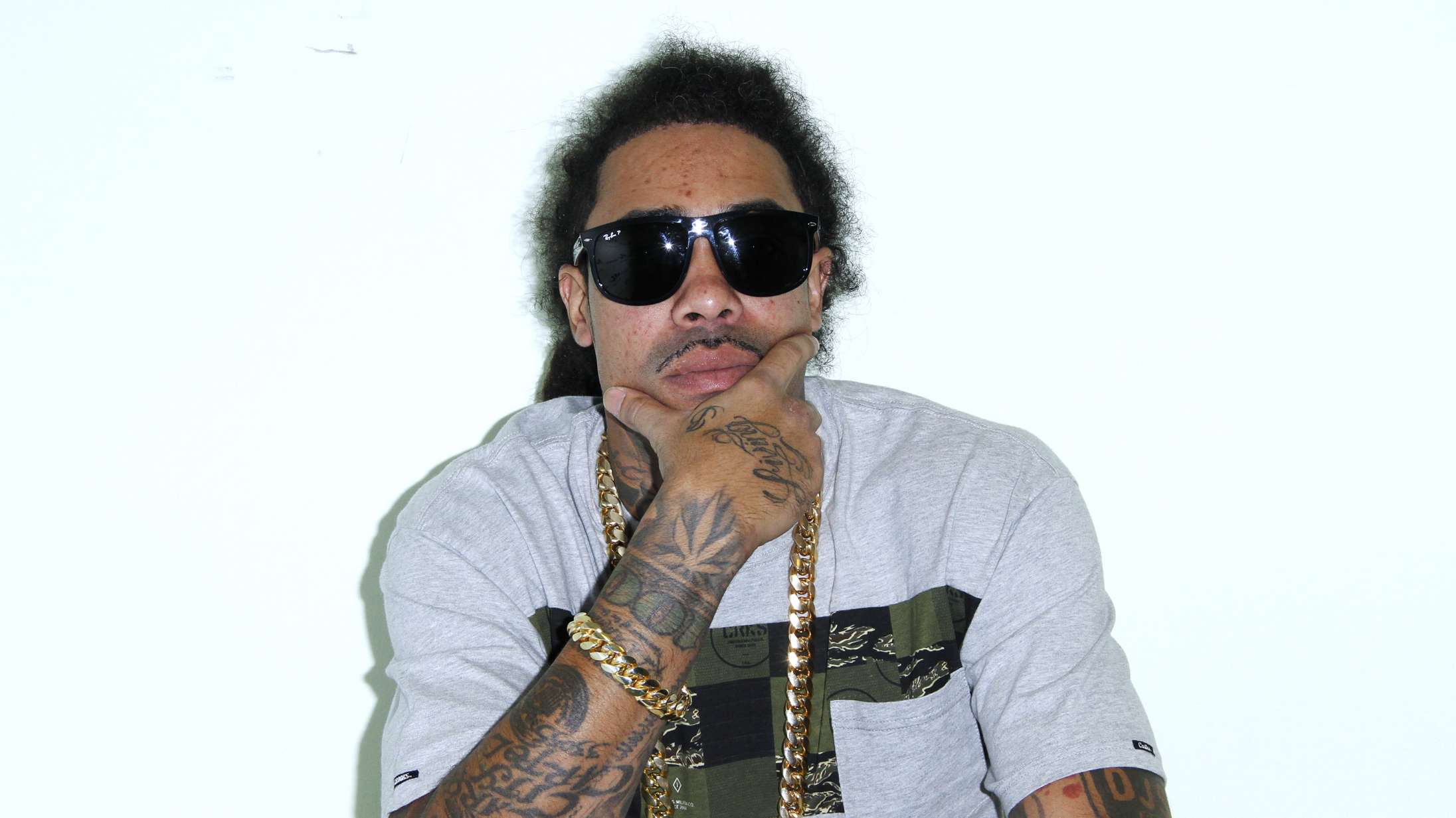 Rapperen Gunplay er blevet anholdt for at true sin kone med en AK-47 på grund af et Xbox-relateret skænderi