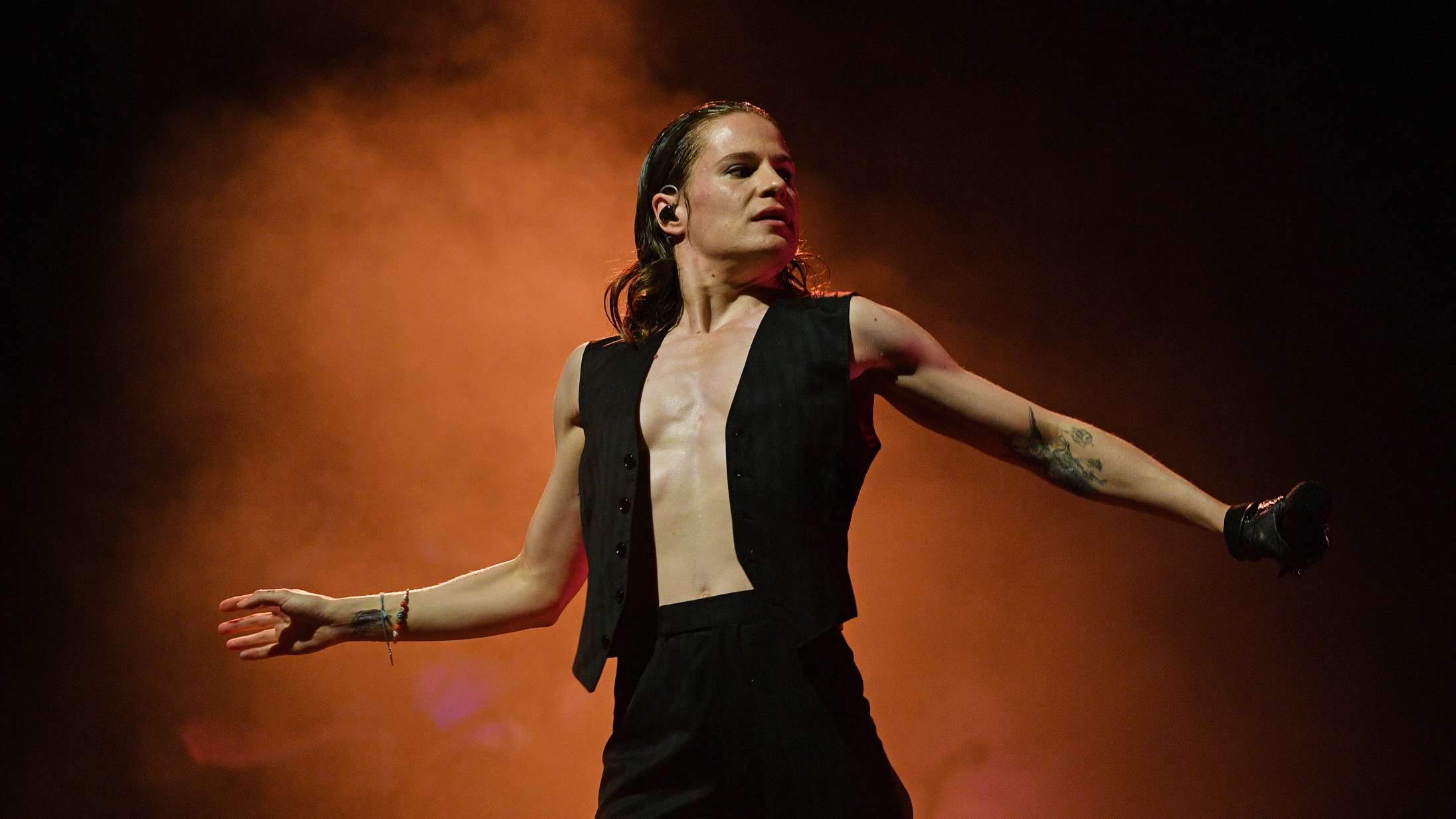 Jeg glemmer aldrig det blik, Christine and the Queens havde i øjnene til årets mest malplacerede koncert