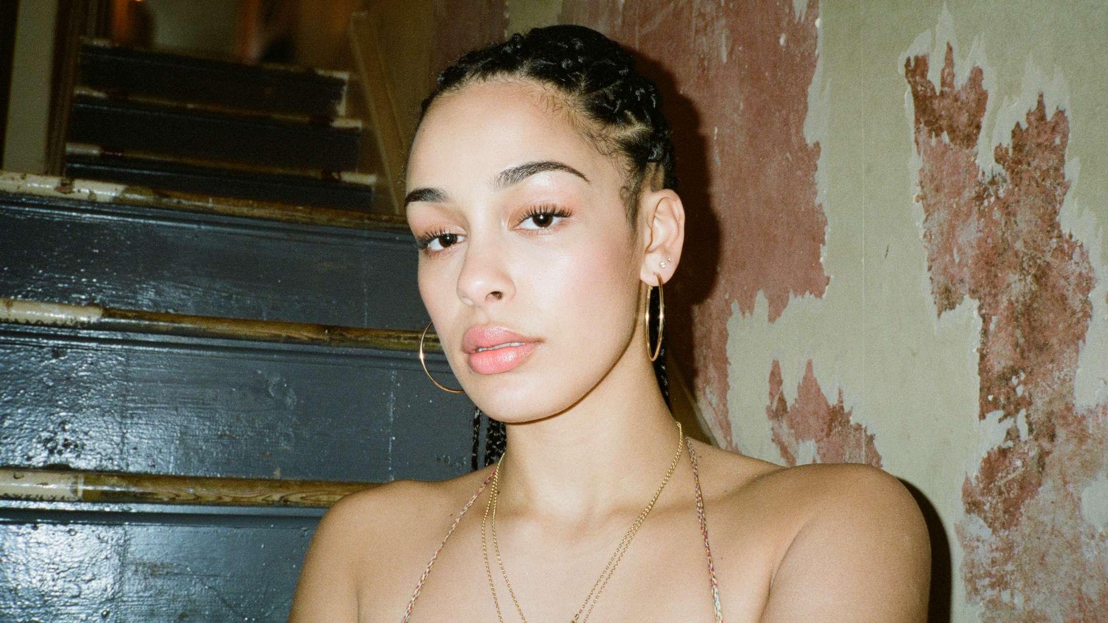 Albumguide: R’n’b-kometen Jorja Smith følger endelig op på sit lovende debutalbum