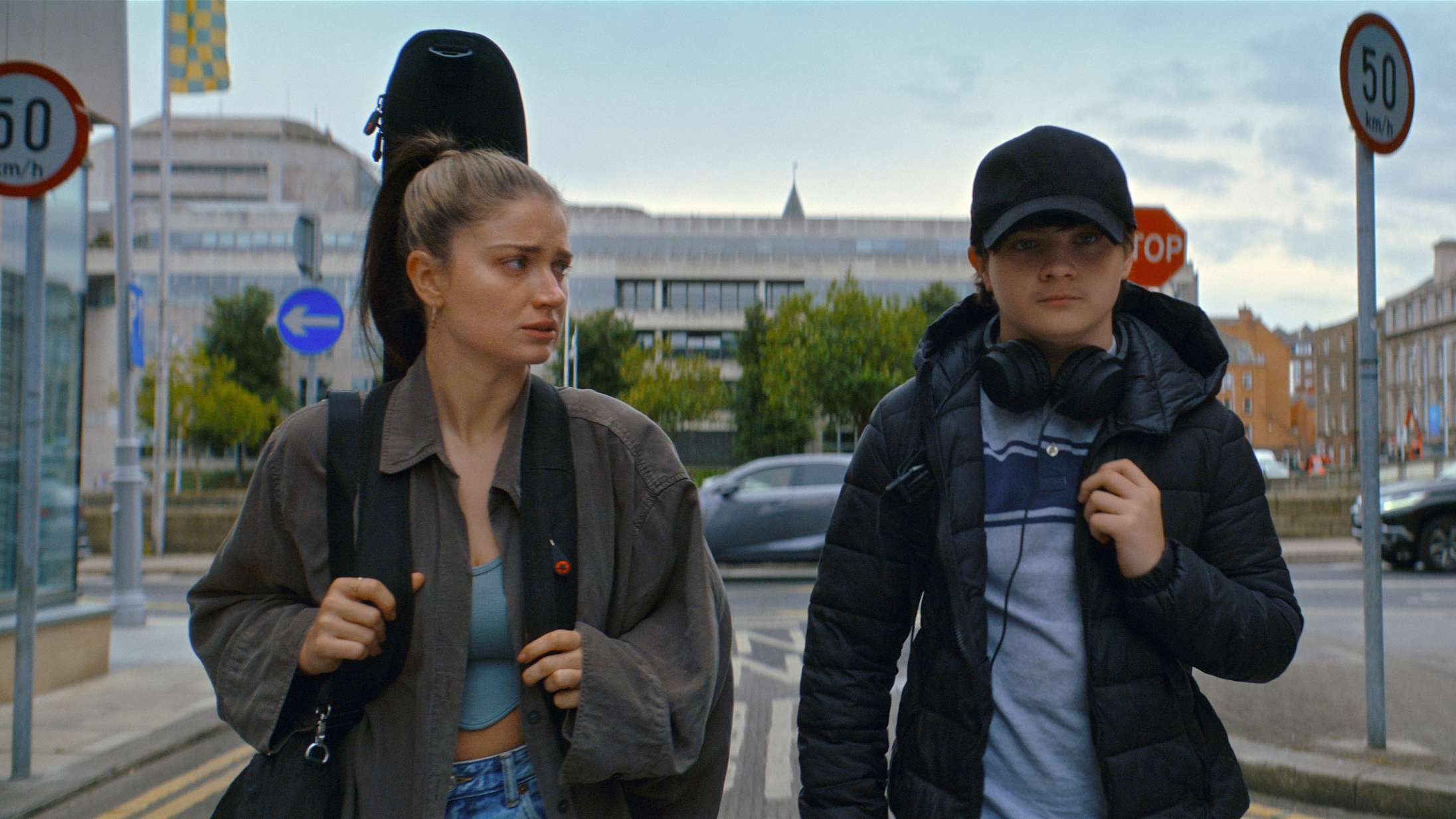 ‘Flora and Son’: Gajolpakke-citater skæmmer ’Once’-instruktørs rørende nye musikfilm