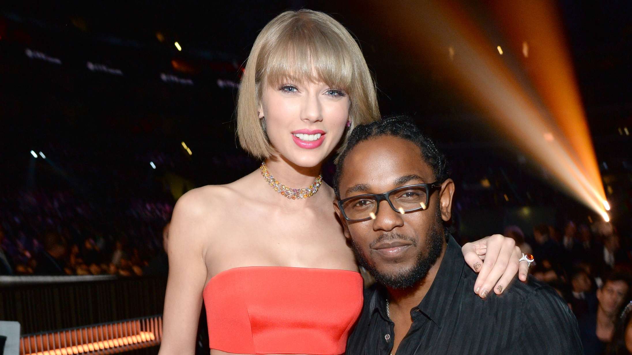 Taylor Swift hylder Kendrick Lamar for genindspillet vers: »En af de mest inspirerende oplevelser i mit liv«