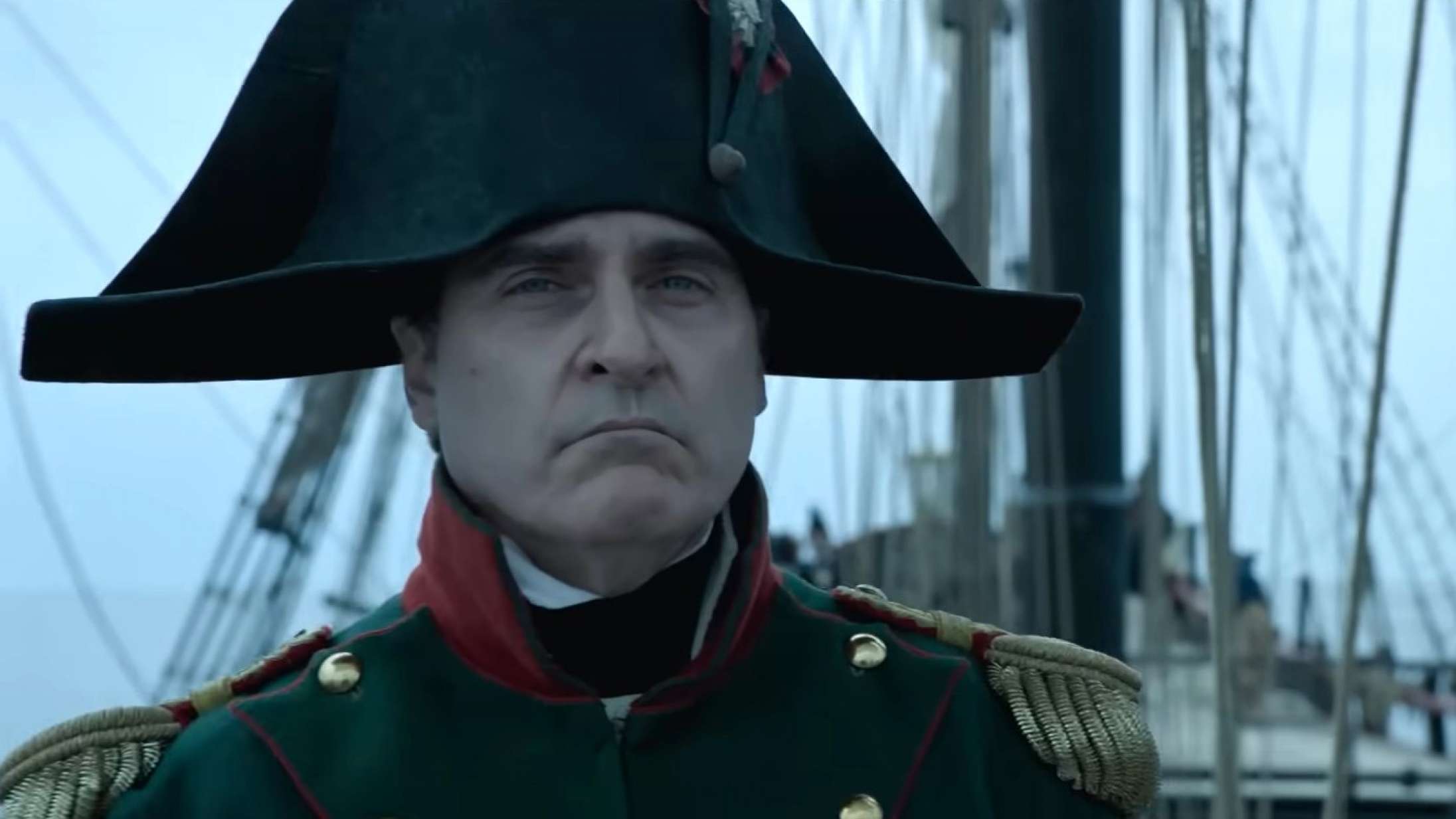 Joaquin Phoenix leder slagets gang i den storslåede trailer til ‘Napoleon’
