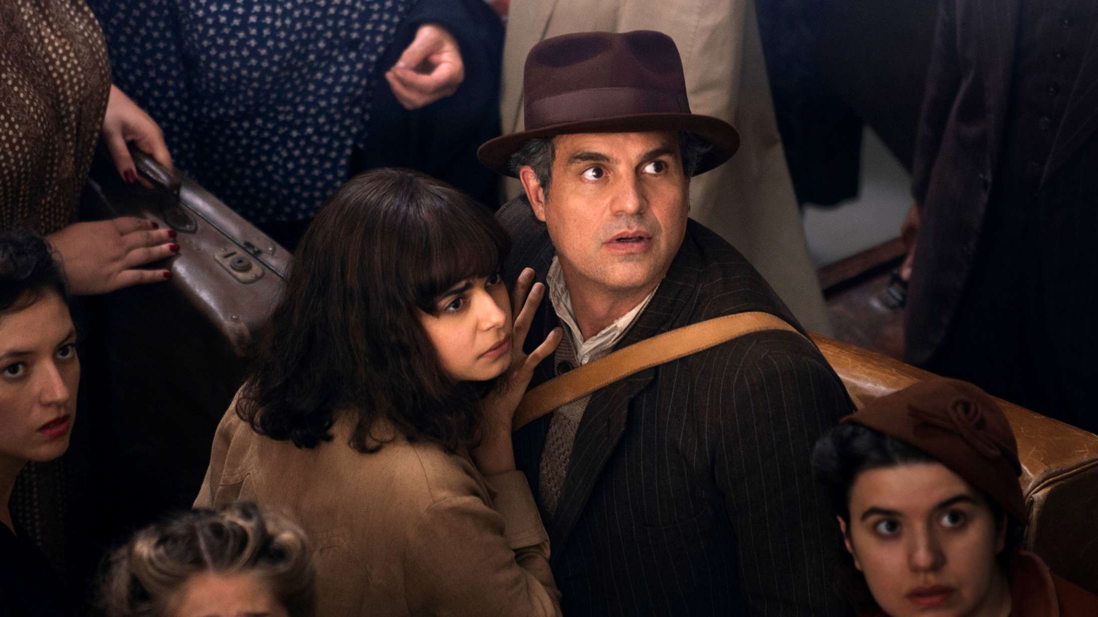 ’Alt det lys, vi ikke ser’: Netflix’ bestsellerserie er det værste, en fortælling kan være