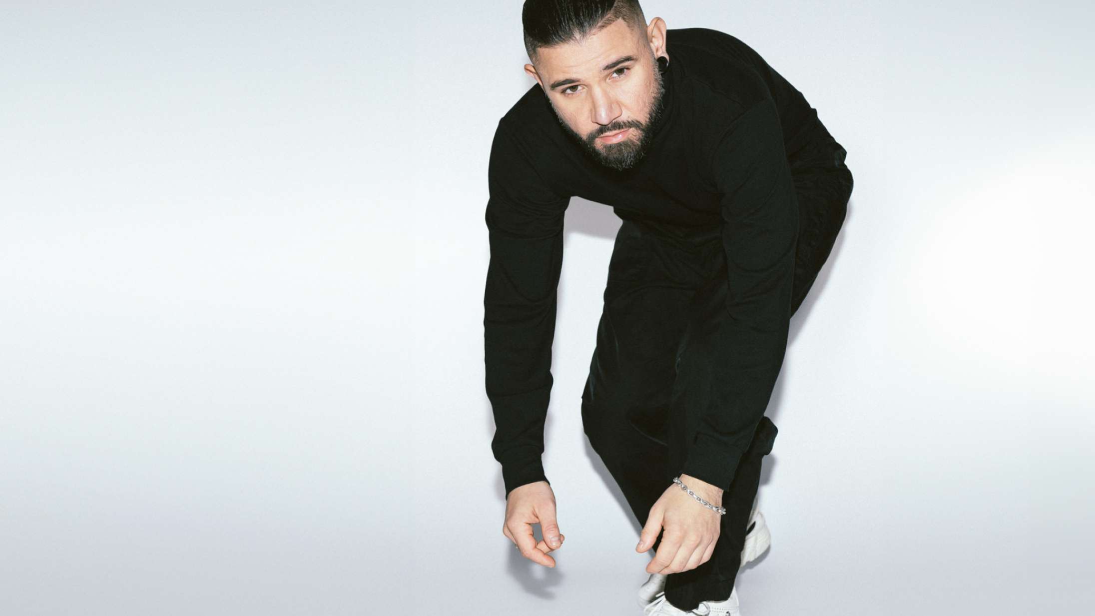 For ti år siden var han en af de mest udskældte kunstnere på musikscenen – nu har Skrillex fået Orange Scene