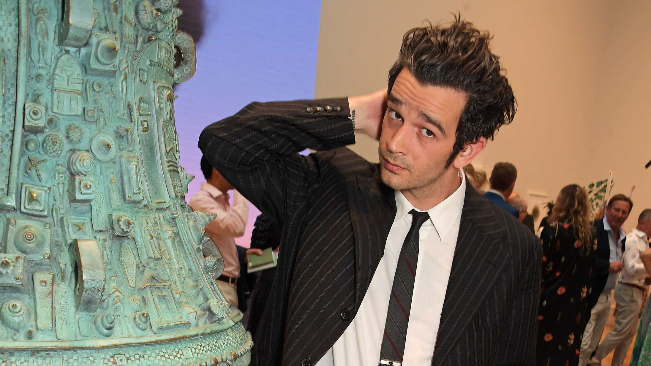 Matty Healy er blevet gift – se video fra brylluppet