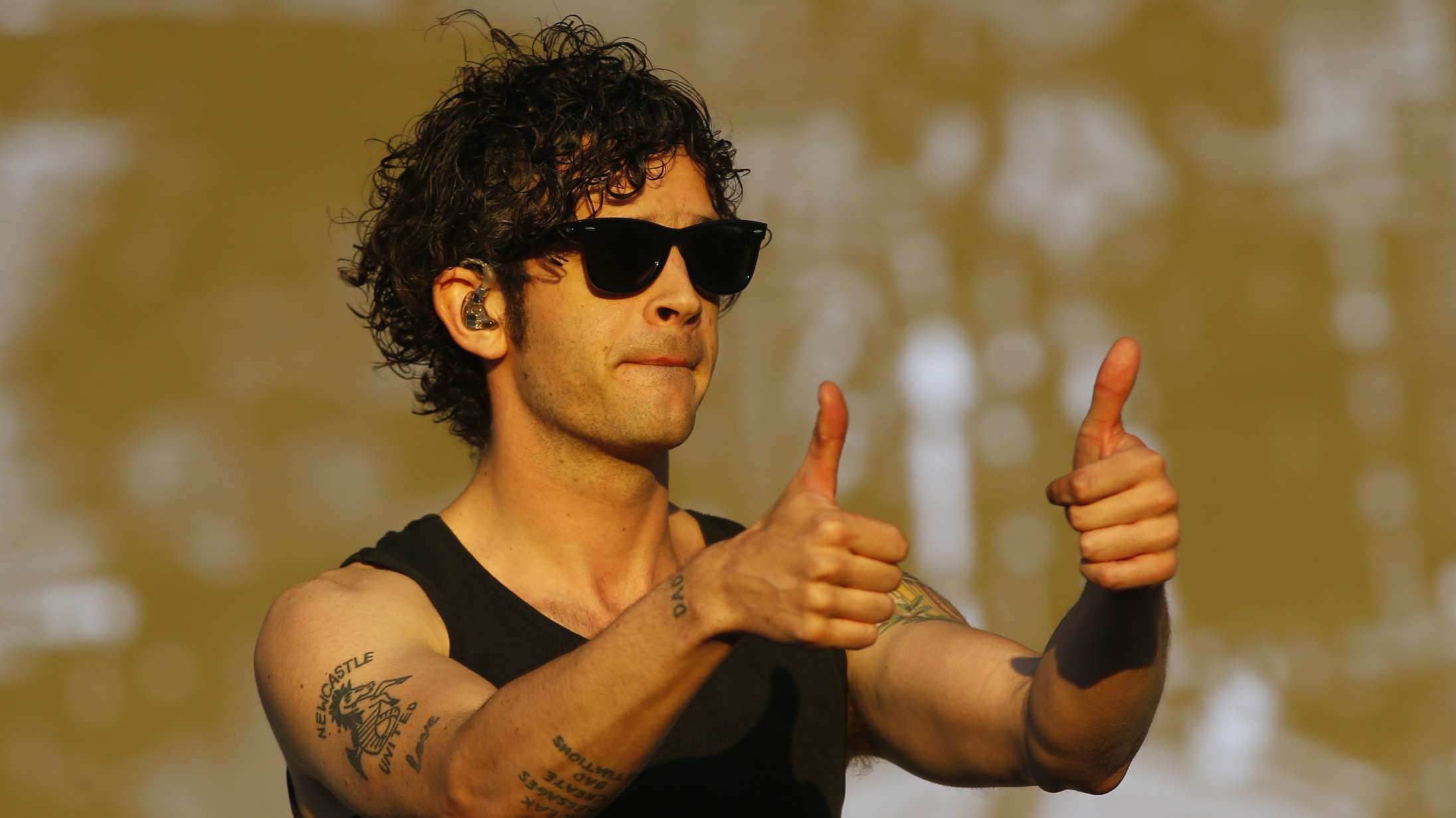 Matty Healy har angiveligt skrevet sang om at date Taylor Swift på nyt The 1975-album