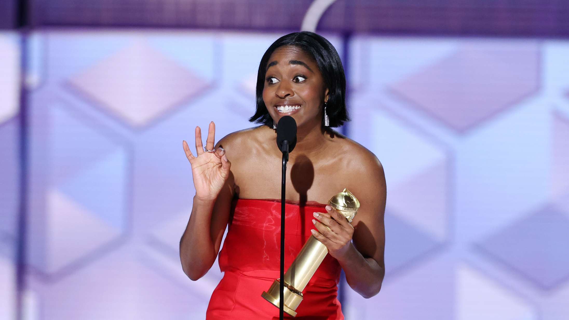 Ayo Edebiris Golden Globe-tale levede op til kaosenergien fra ‘The Bear’