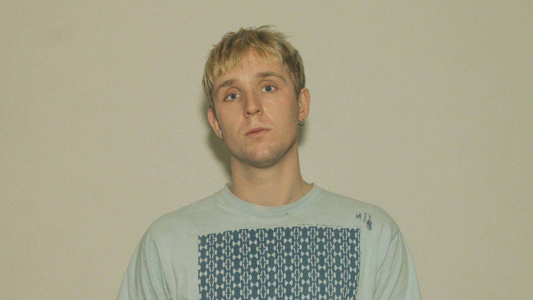 Ugens Top Tracks: Det er ikke hver dag, man hører en ny dansk artist som Østen gå fuld ‘808’s & Heartbreak’