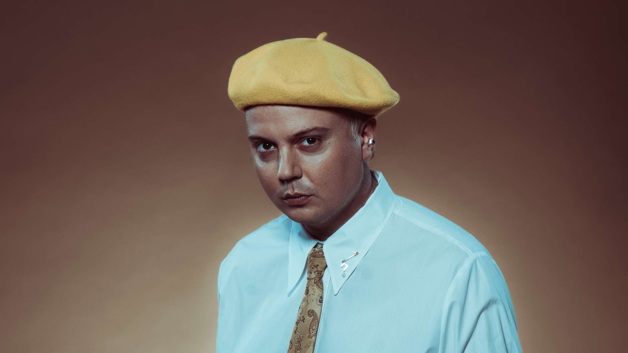 Andreas Odbjerg slår sig sammen med Ida Laurberg og Lamin – lyt til ‘God dag’