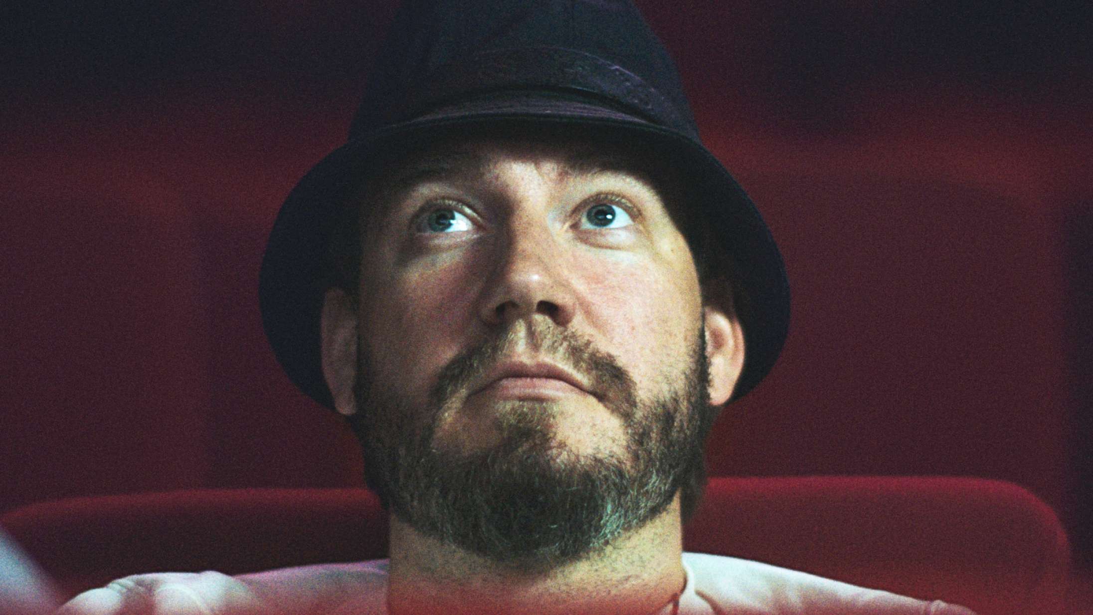 ’Bendtner’: Enkelte øjeblikke i ny serie om den danske eksfodboldstjerne er rent guld