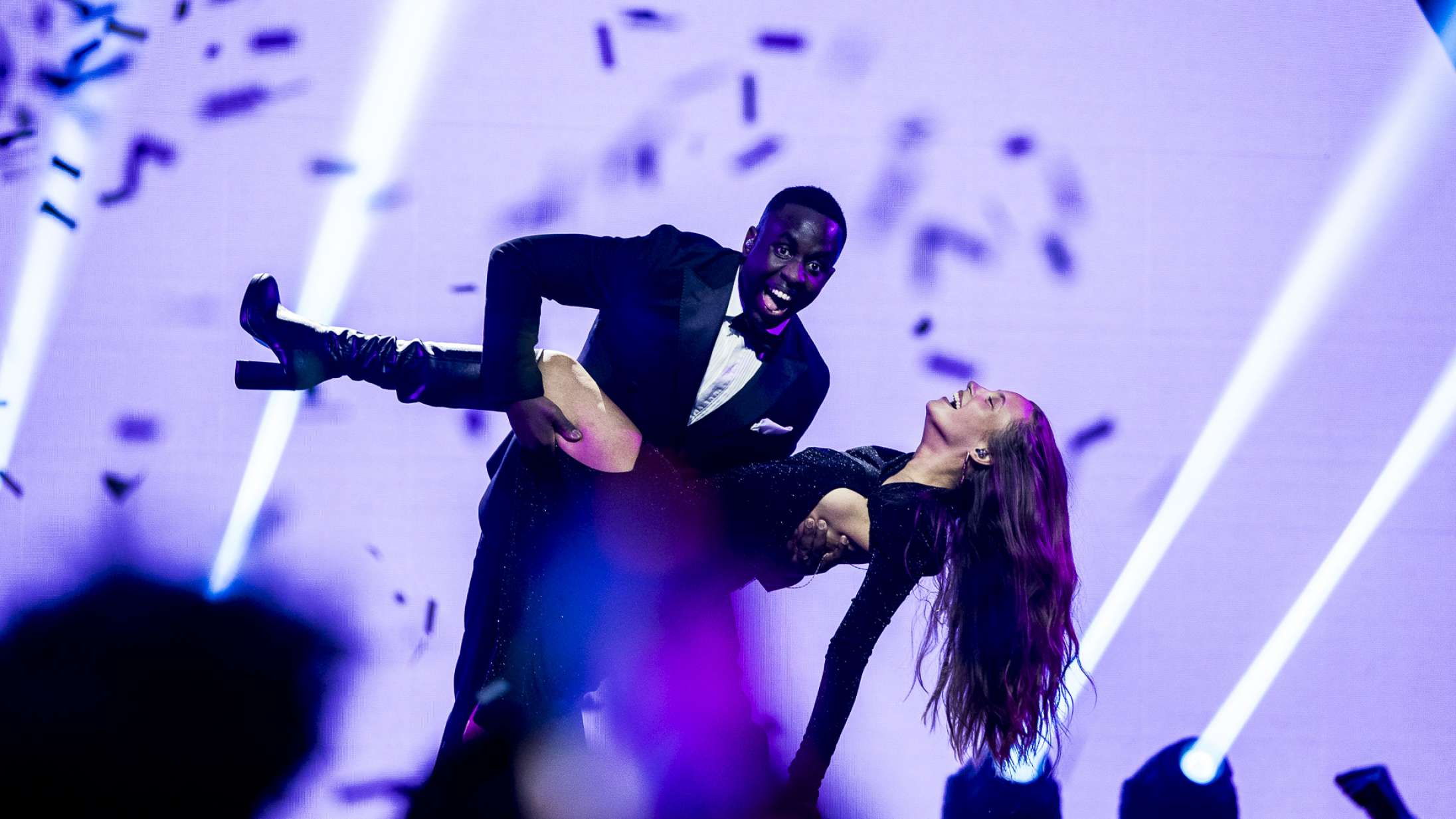 EchoPrisen 2024 var pinligere end Nicklas Bendtners gigantiske hat