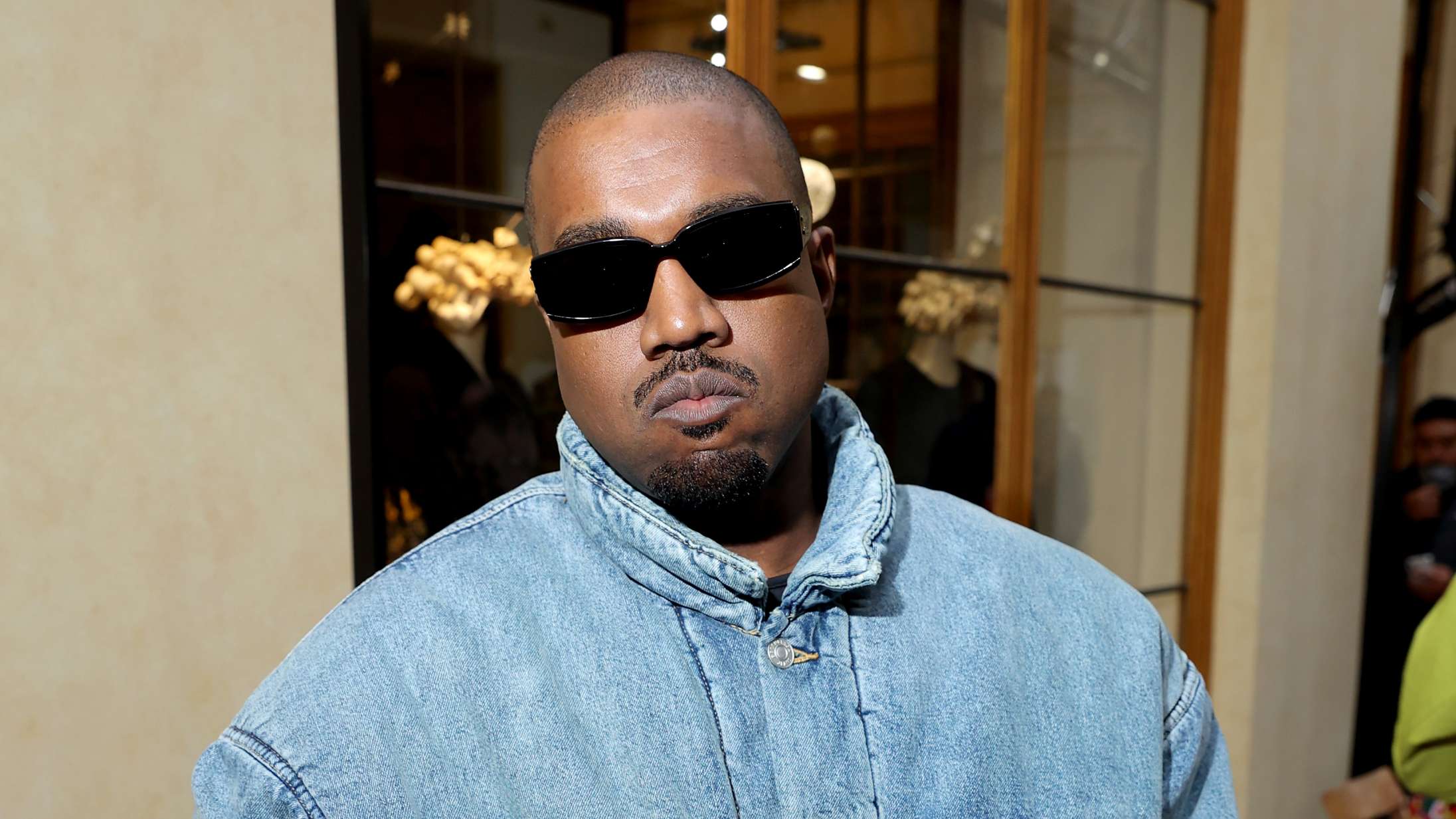 Kanye West udskyder fransk koncert efter politisk modstand: »Min egen beslutning«