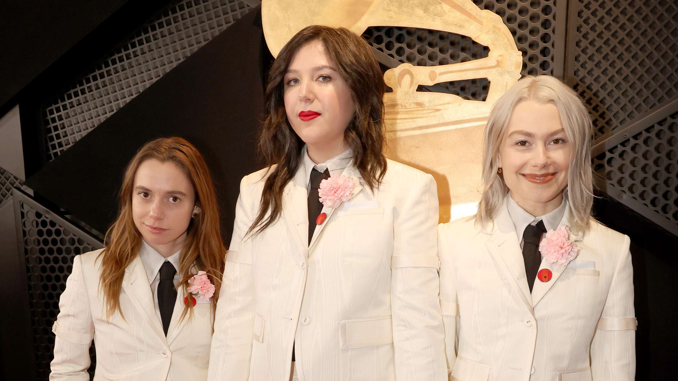 Lucy Dacus bekræfter, hun er i et forhold med Boygenius-kollega Julien Baker