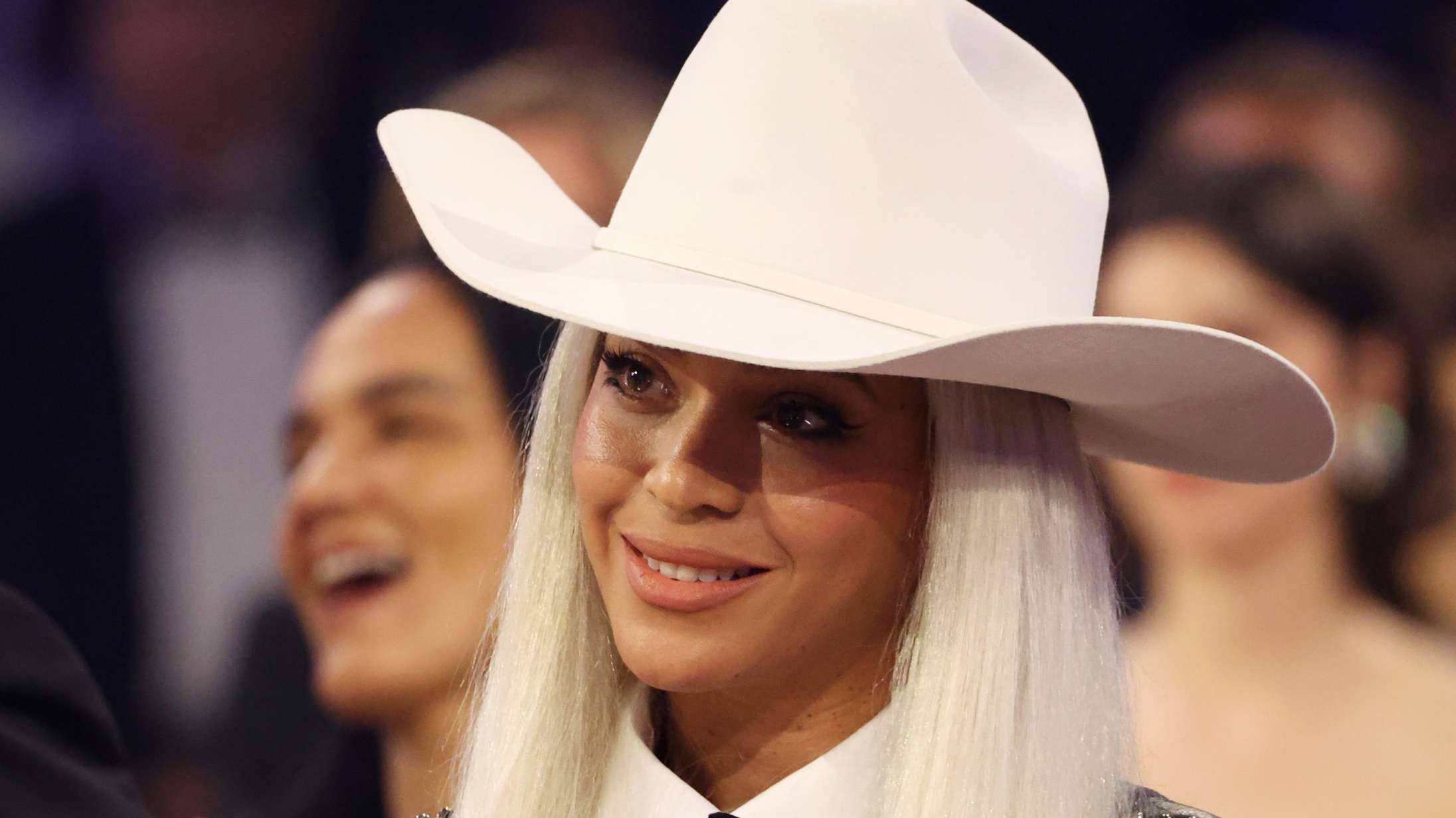 Beyoncé annoncerer nyt country-album – hør de to første singler
