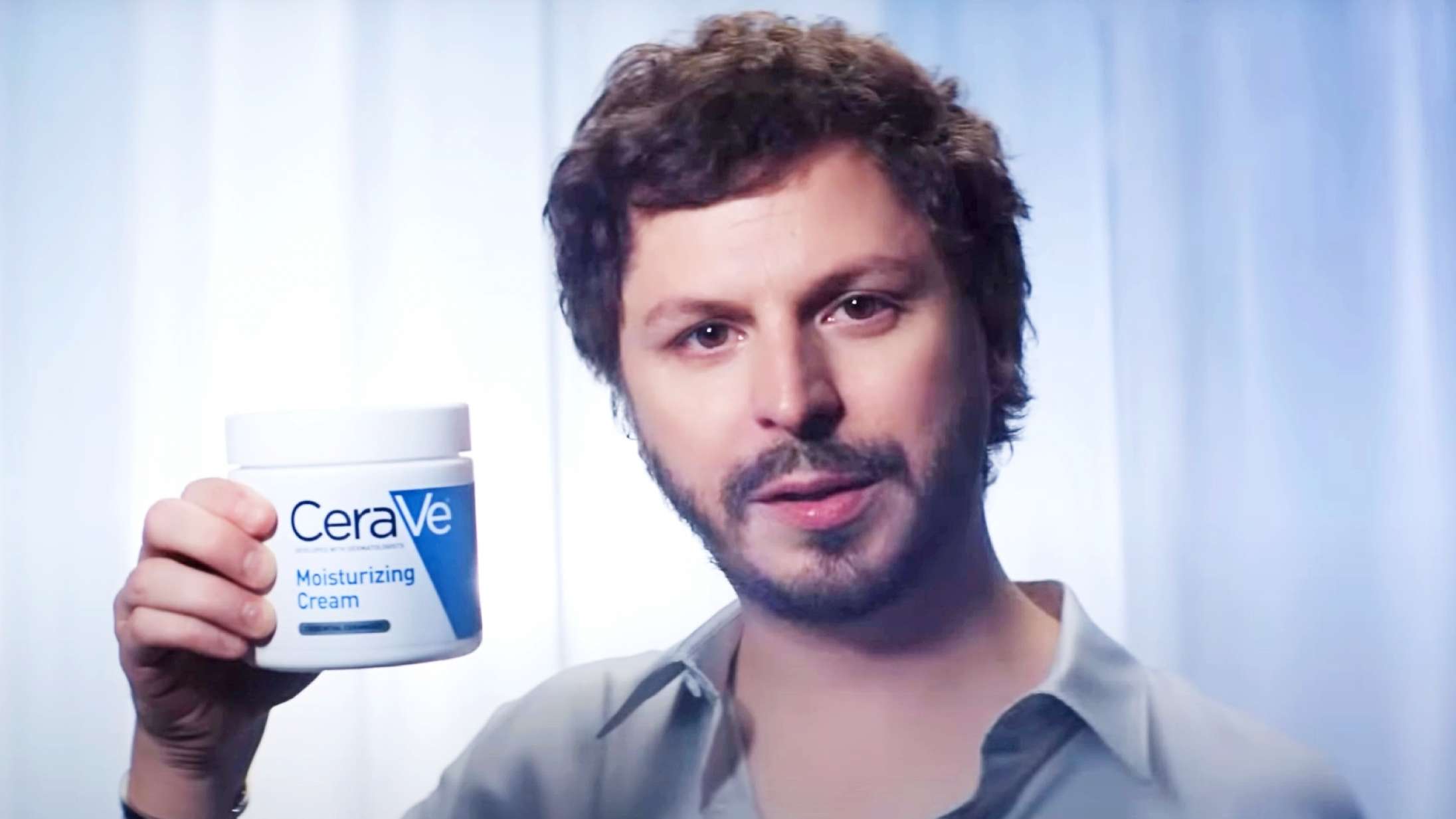 Årets bedste Super Bowl-reklamer: Michael Cera er fantastisk som beauty-influencer