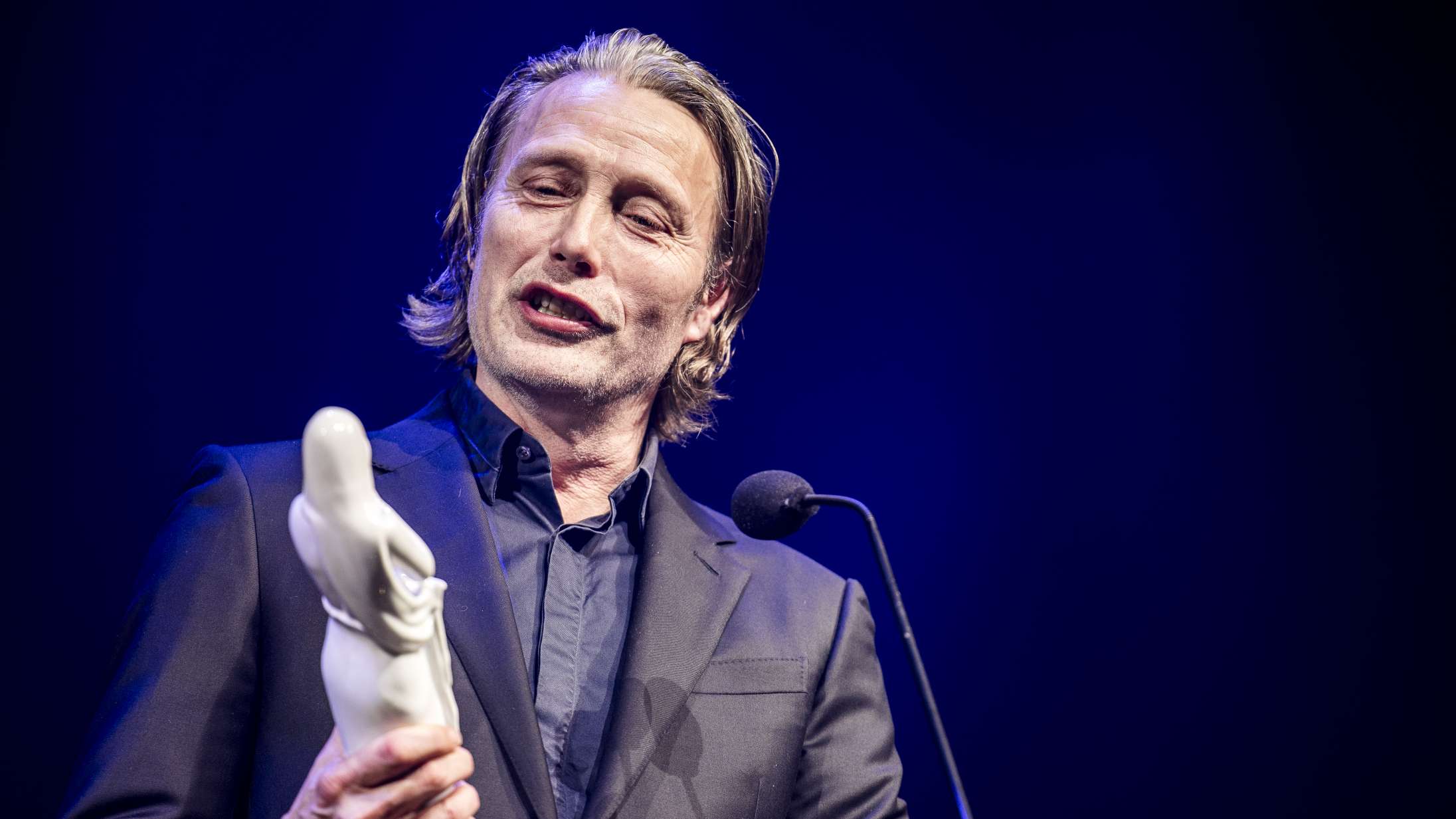 Mads Mikkelsen advarede om ‘1984’-tilstande i sin Bodil-tale