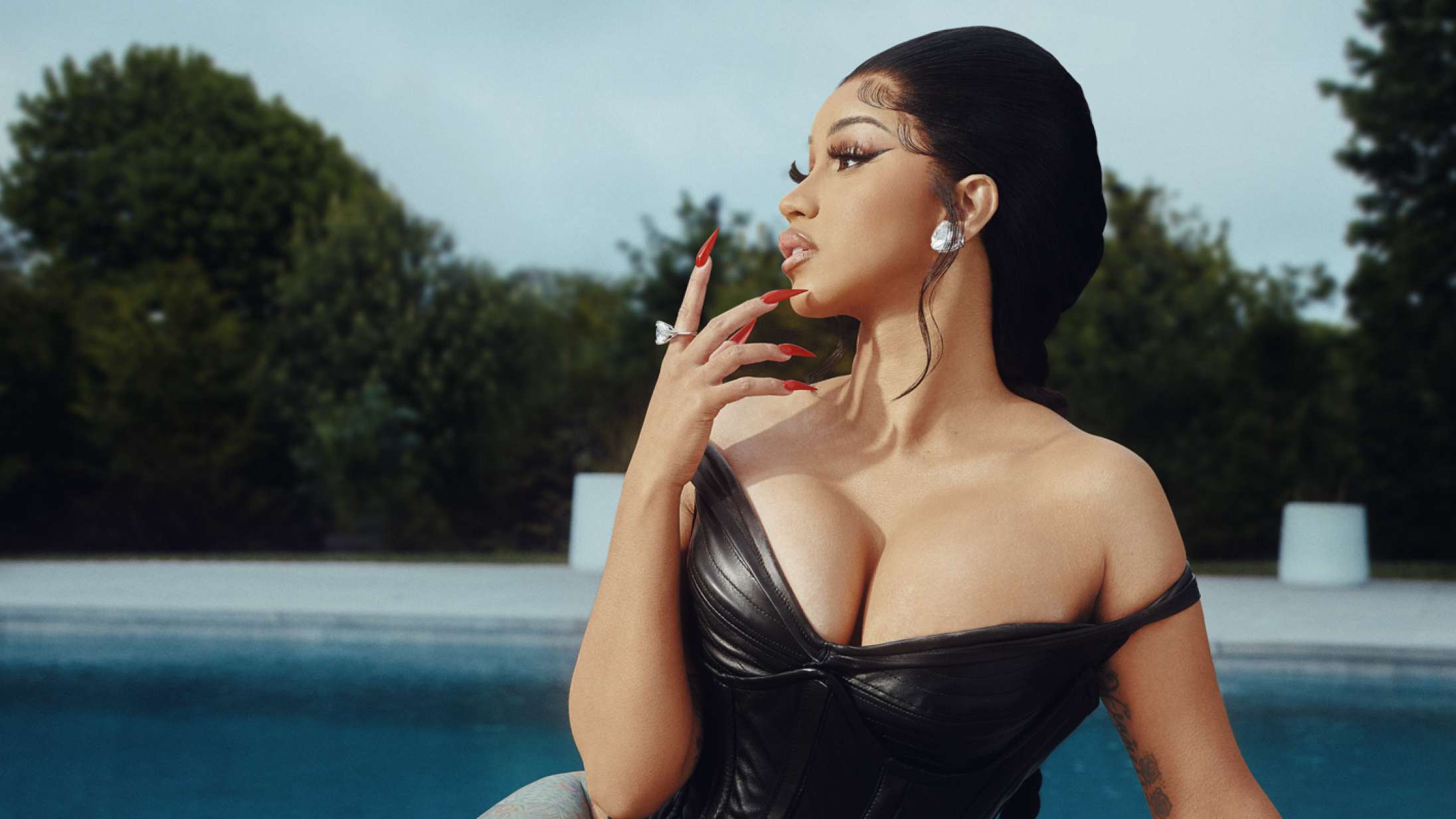 Ugens Top Tracks: På ‘Enough (Miami)’ har Cardi B endelig genfundet formen fra gennembrudssinglen