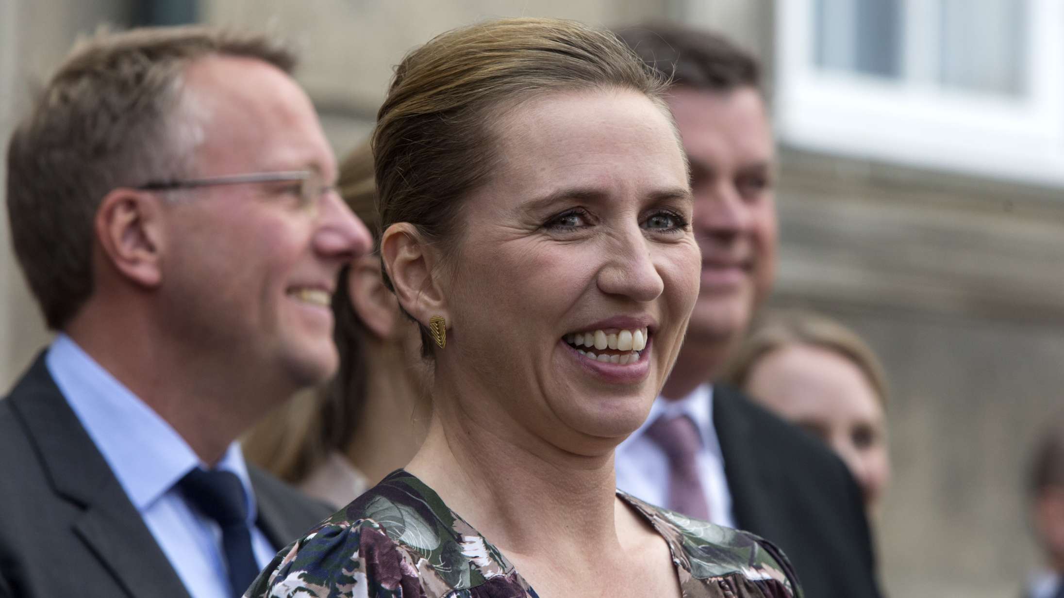 Memes er essentiel samfundssatire – lev med det!