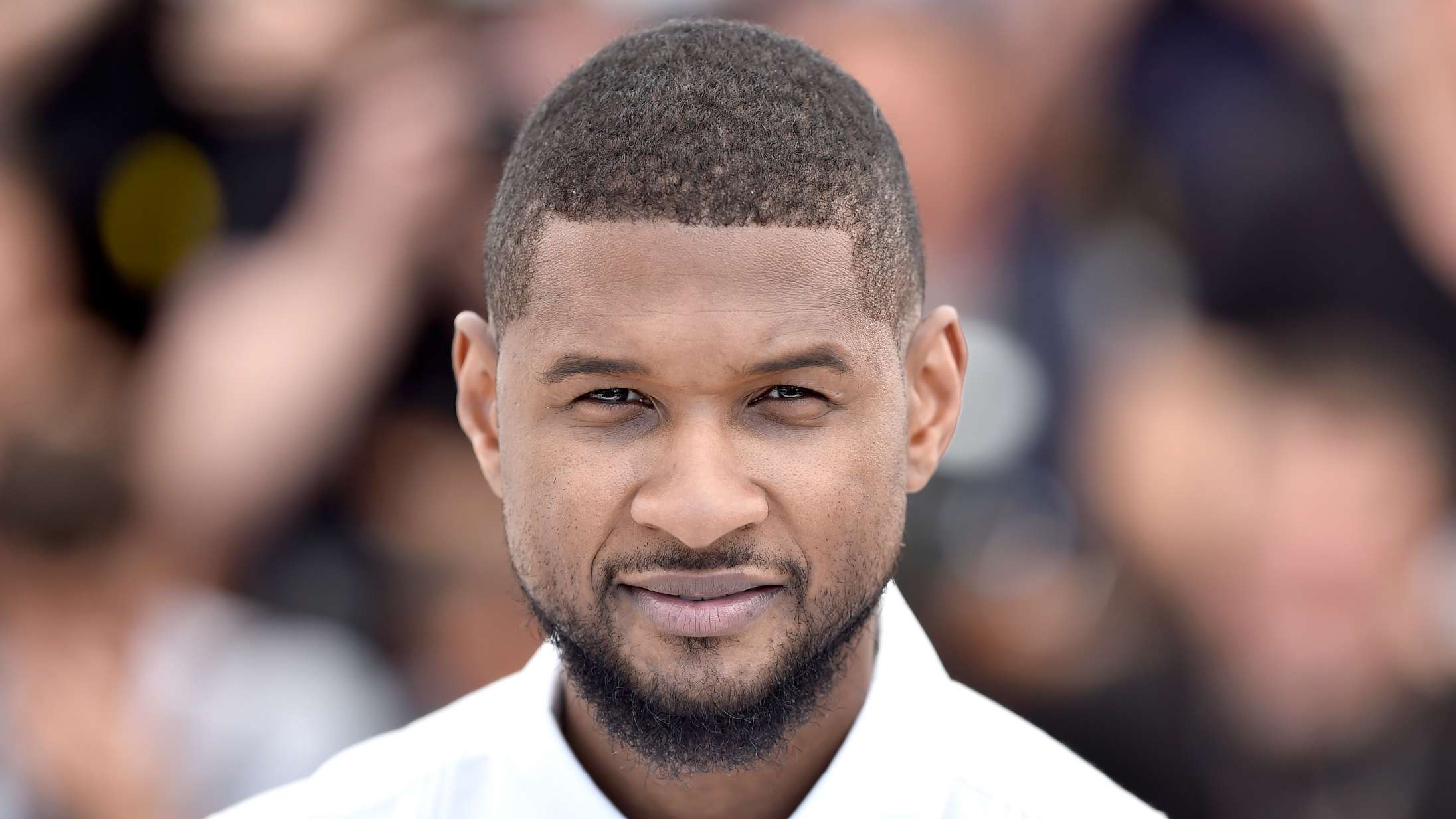 Usher var vidne til sex og orgier som 13-årig, da han boede hos Diddy, fortæller sangeren i genopdaget interview