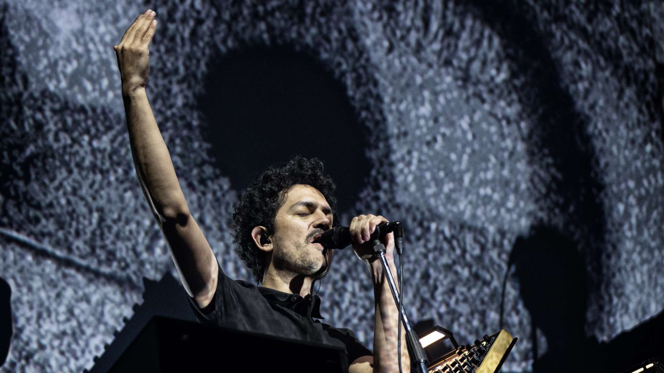 Da The Blaze endelig slap hæmningerne i K.B. Hallen, faldt jeg fuldstændig pladask