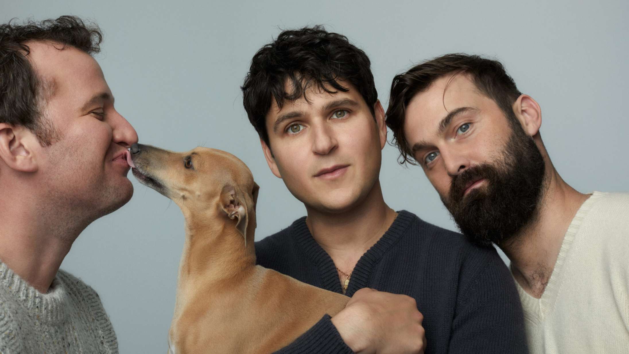 ‘Only God Was Above Us’: Vampire Weekend går back-to-basics – og så alligevel slet, slet ikke
