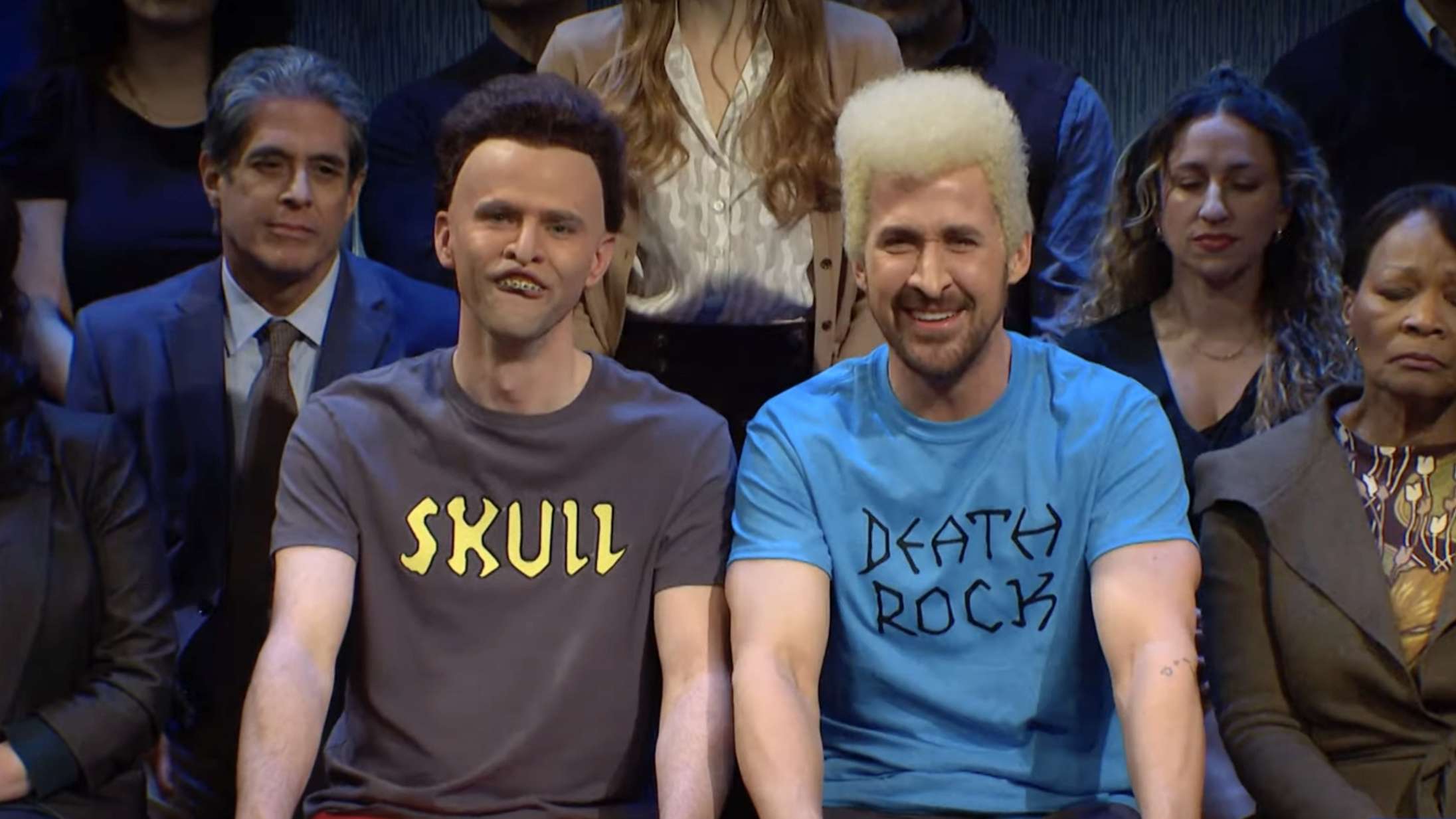 Ryan Gosling kan slet ikke holde masken som vært på ‘Saturday Night Live’ – se videoen