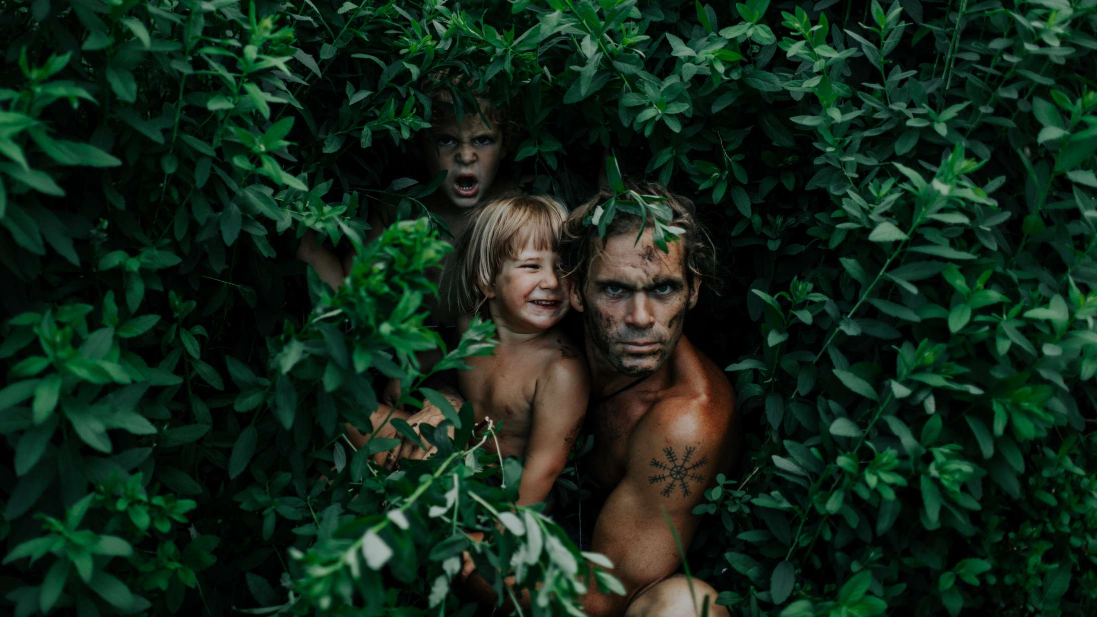 ’En vild familie’: En stor sorg er i centrum for tragisk og livsglad dokumentarperle