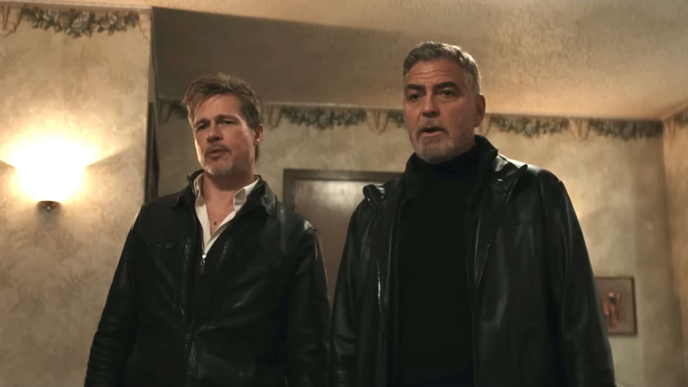 Brad Pitt og George Clooney genforenes i ‘Spider-Man’-instruktørs nye film – se traileren til ‘Wolfs’