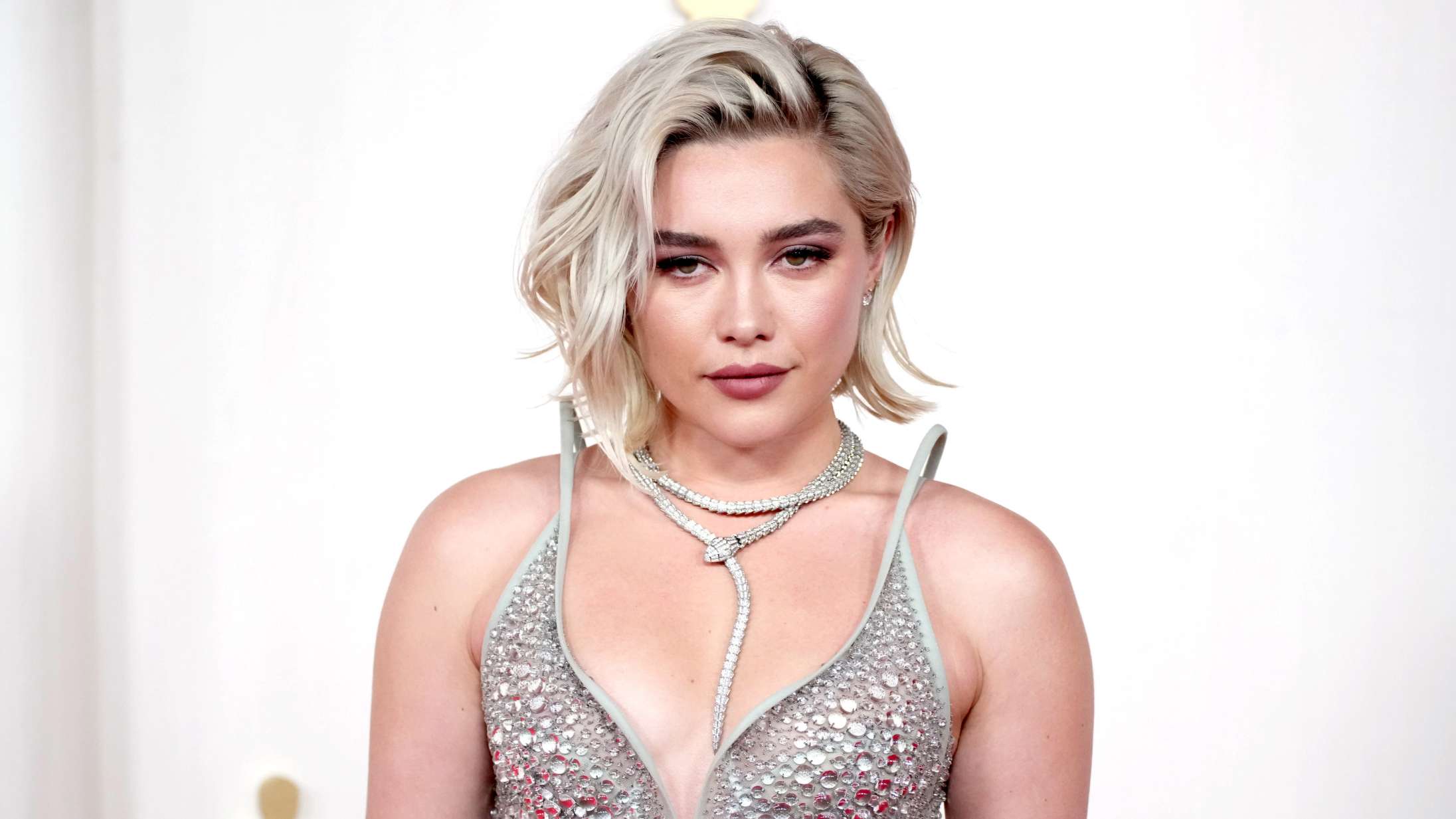 Florence Pugh blev blokeret af Instagram efter opråb om voldtægtssag