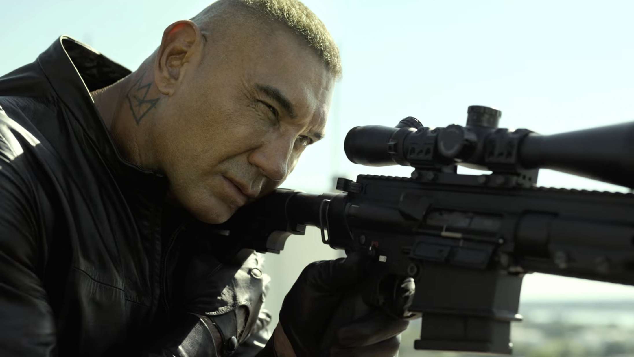 Dave Bautista spiller lejemorder i livsfare i actionkomedien ‘The Killer’s Game’ – se første trailer