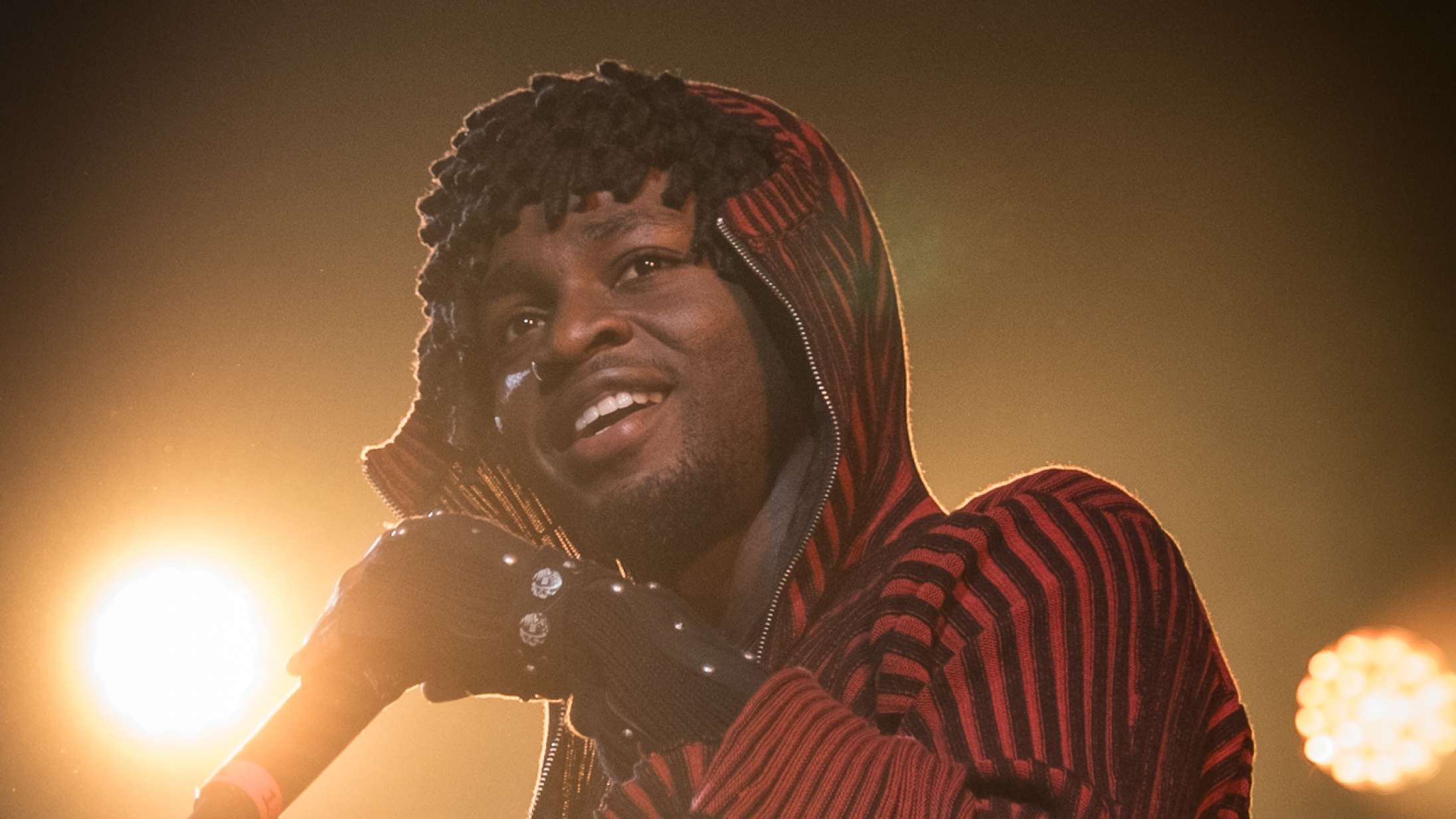 Efter seksstjernet Roskilde-koncert: Afrobeatsstjerne vender tilbage til Danmark