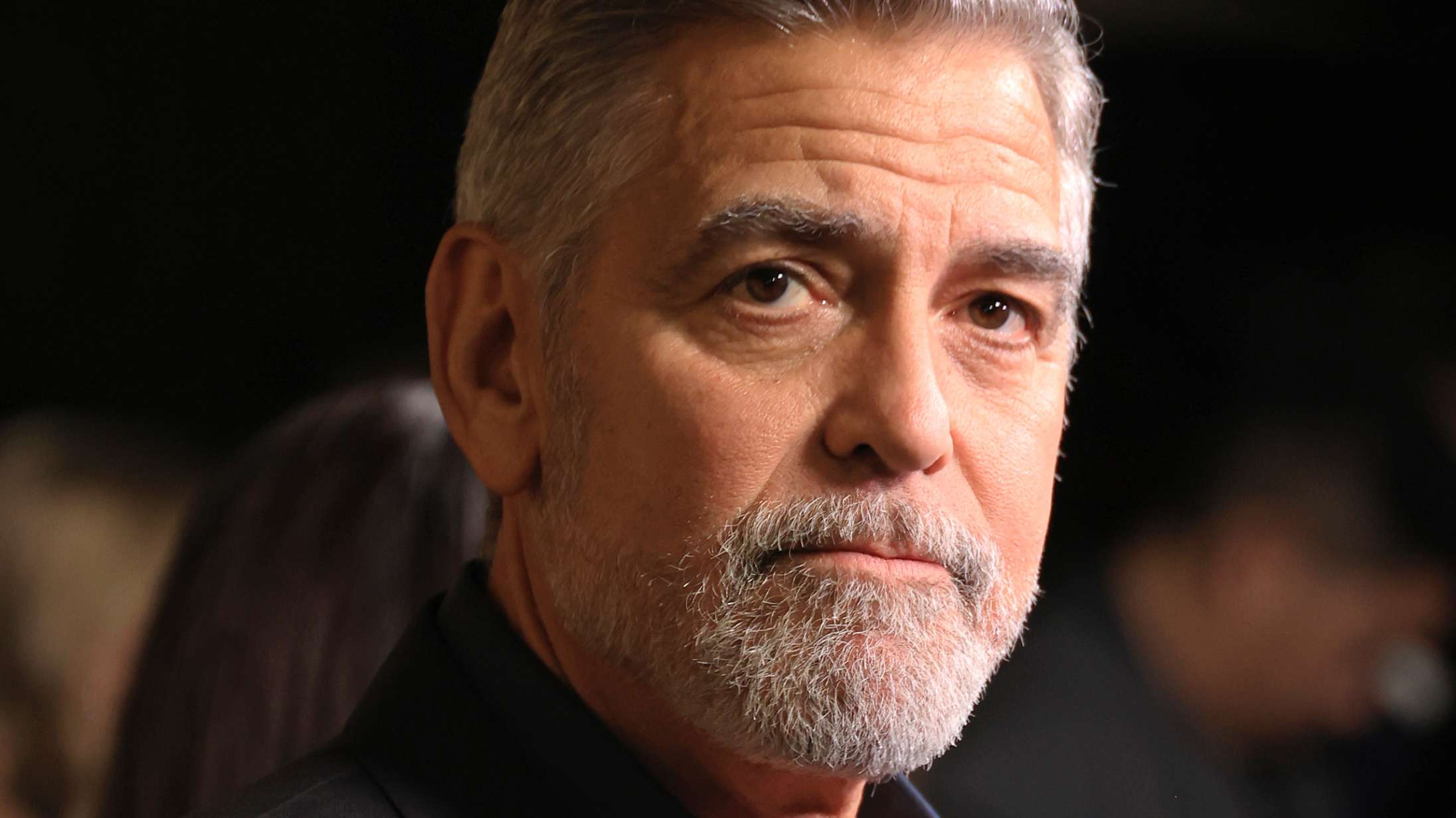 Efter hård kritik: George Clooney roser Joe Biden